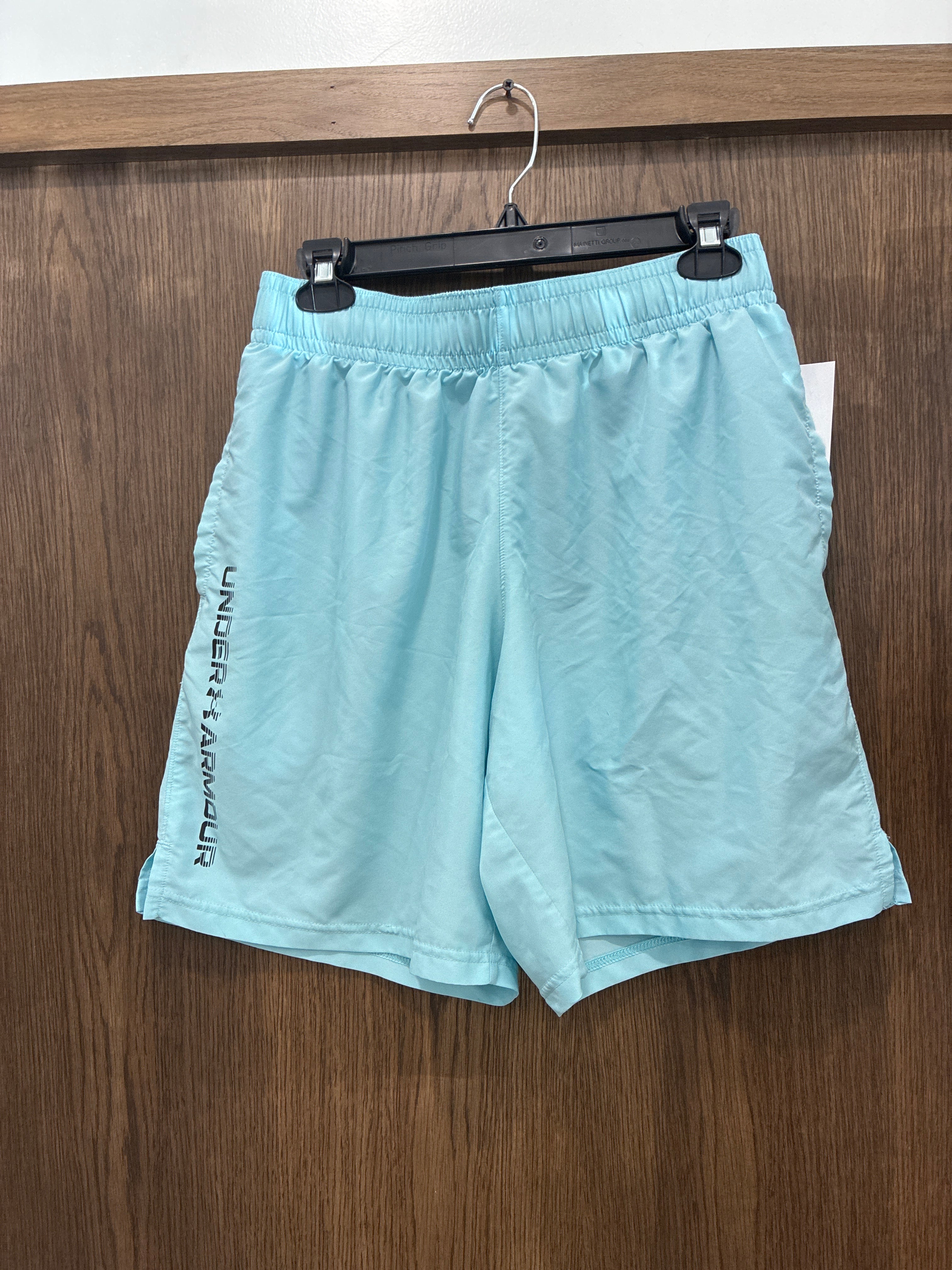 Men’s Under Armour Shorts size Medium