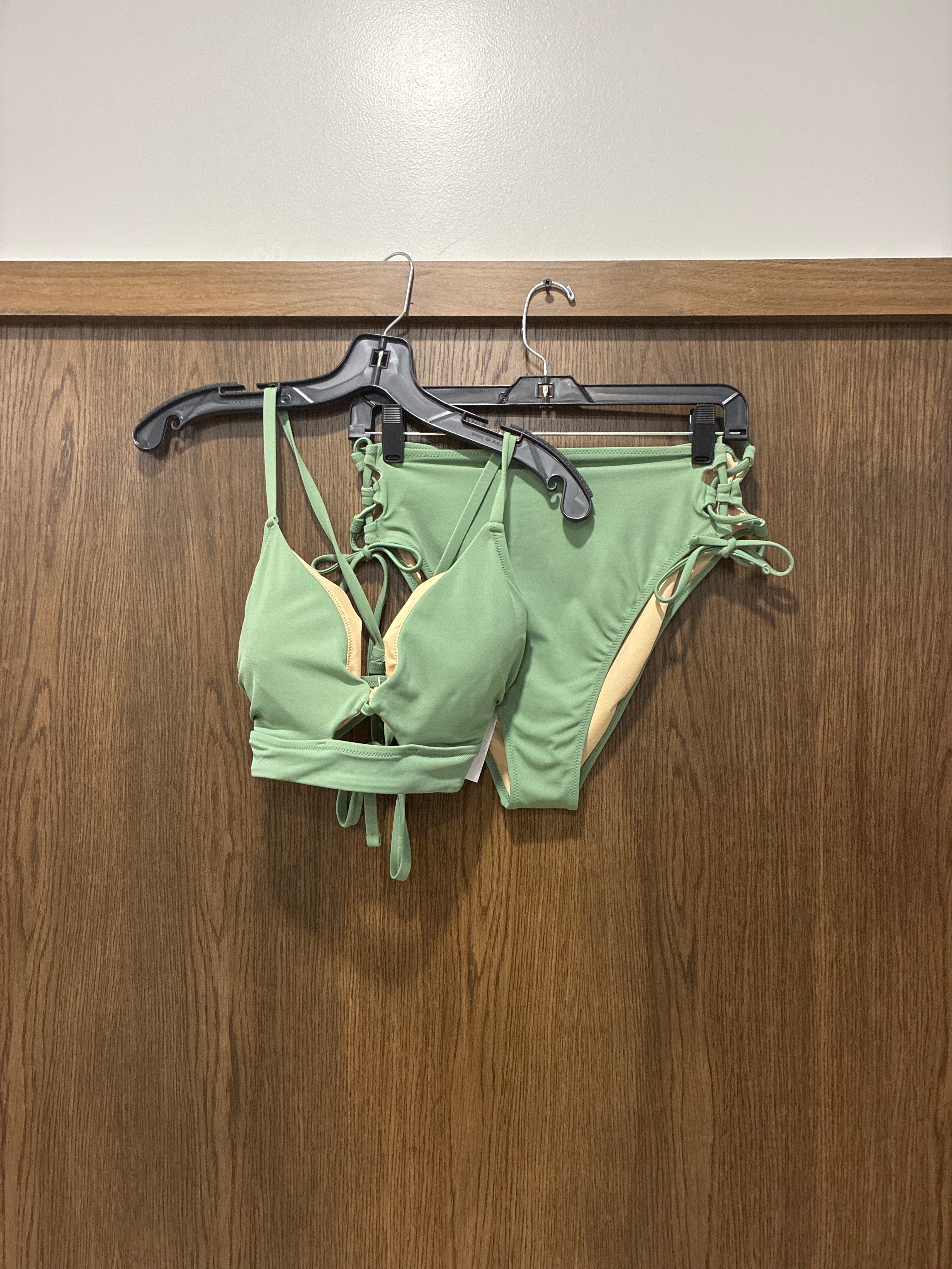 Women’s Shade & Shore Bikini Size L Large