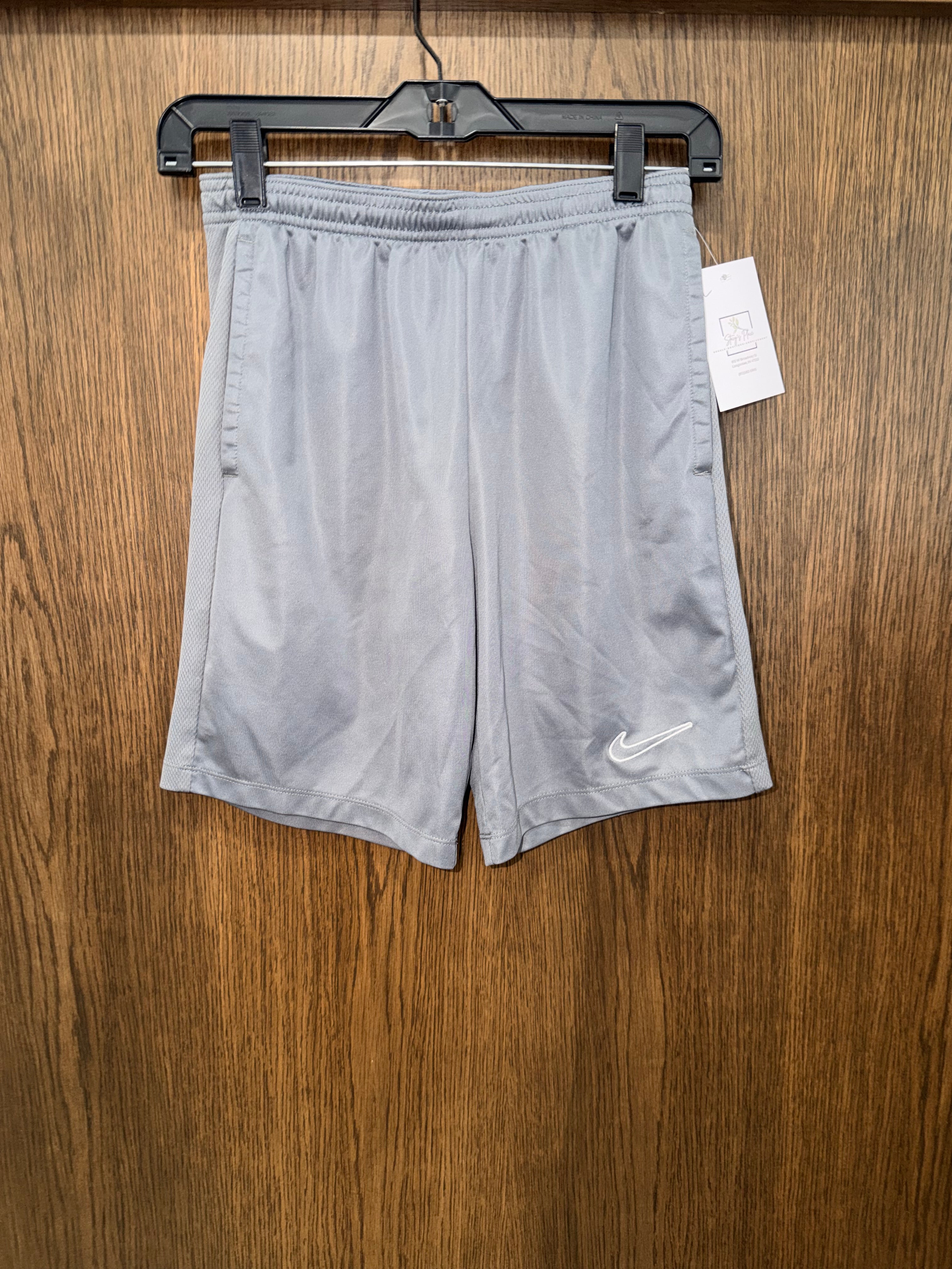Nike Boys Dri-FIT Trophy Shorts Youth Large YL Like New
