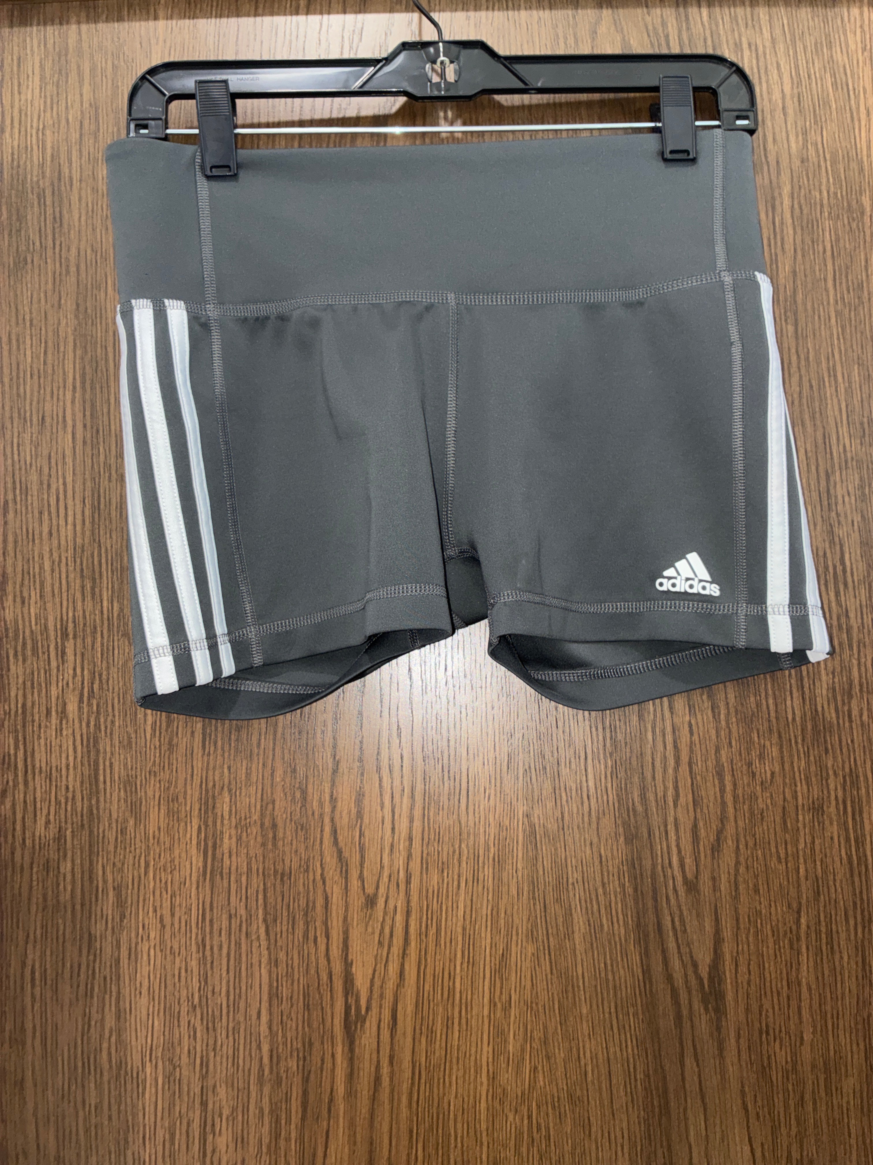 Women’s Adidas Spandex Size Medium