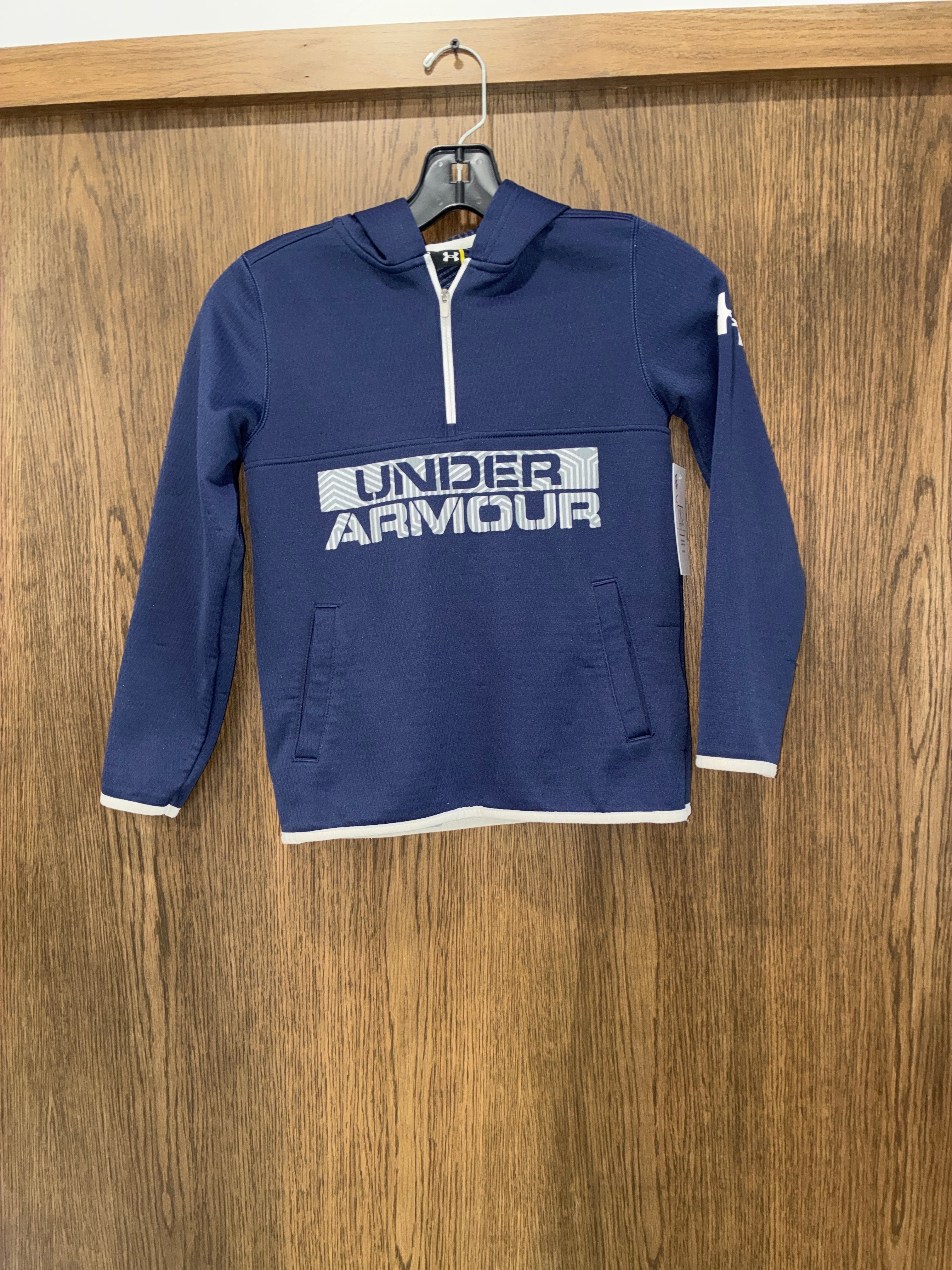 Boy’s Under Armour Hooded Sweatshirt size Youth Small