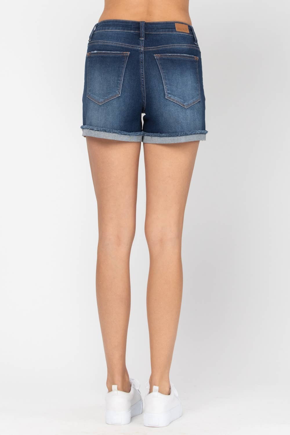 Judy Blue NWT Mid-Rise Cuffed Hem Shorts  XL