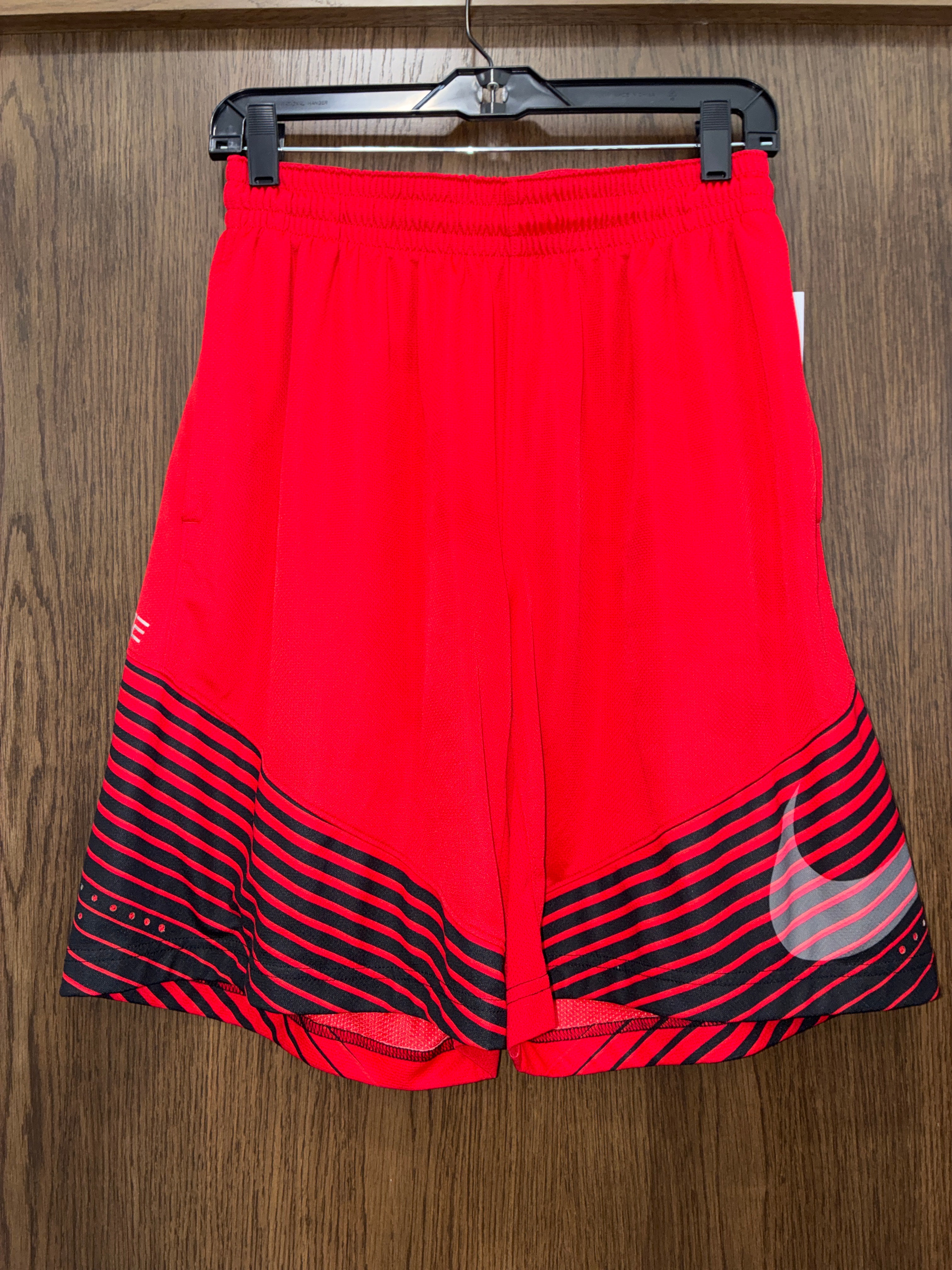 Men’s Nike Baketball Shorts Large
