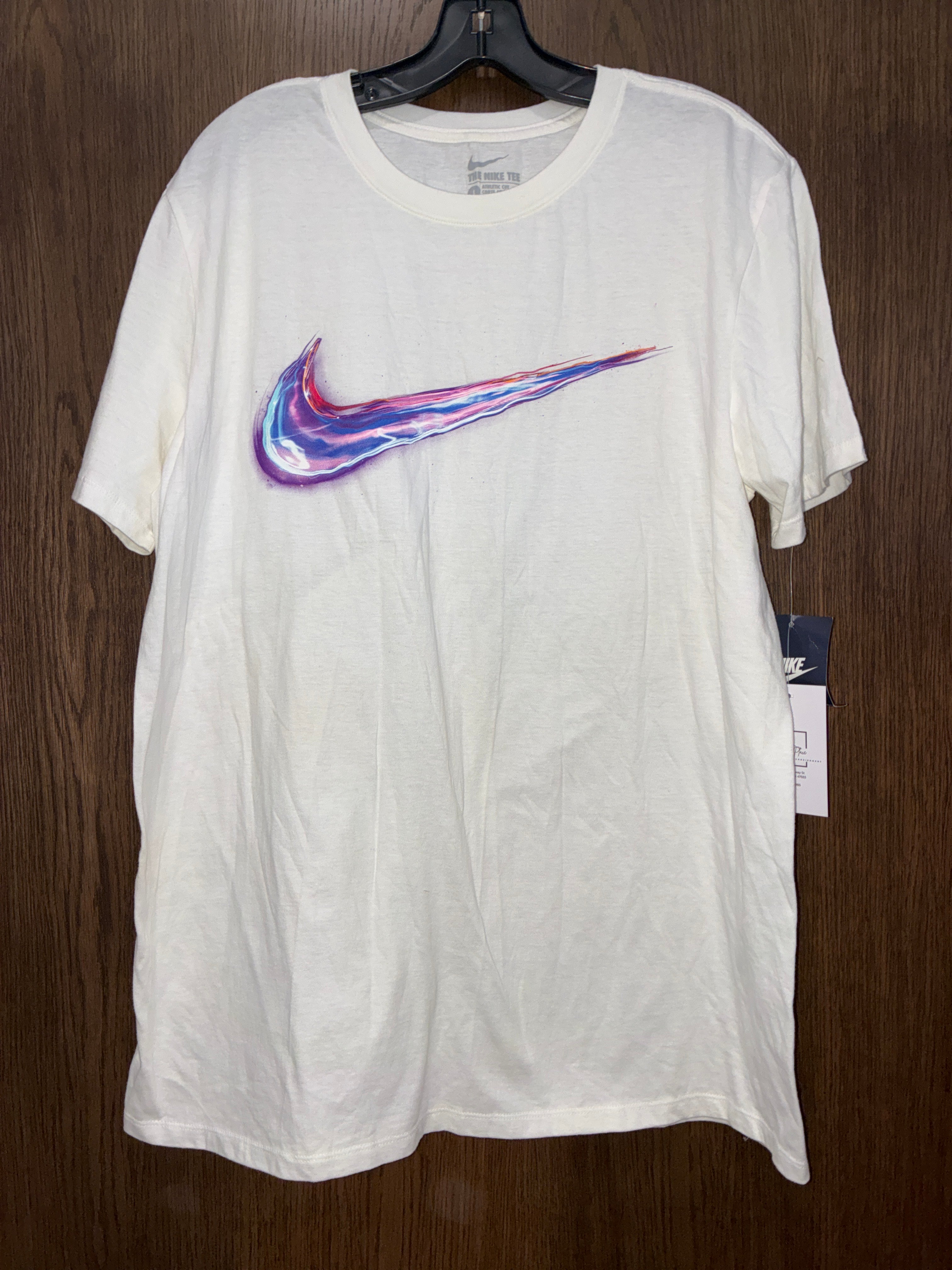 Men’s Nike Short Sleeve Shirt Size Large NWT