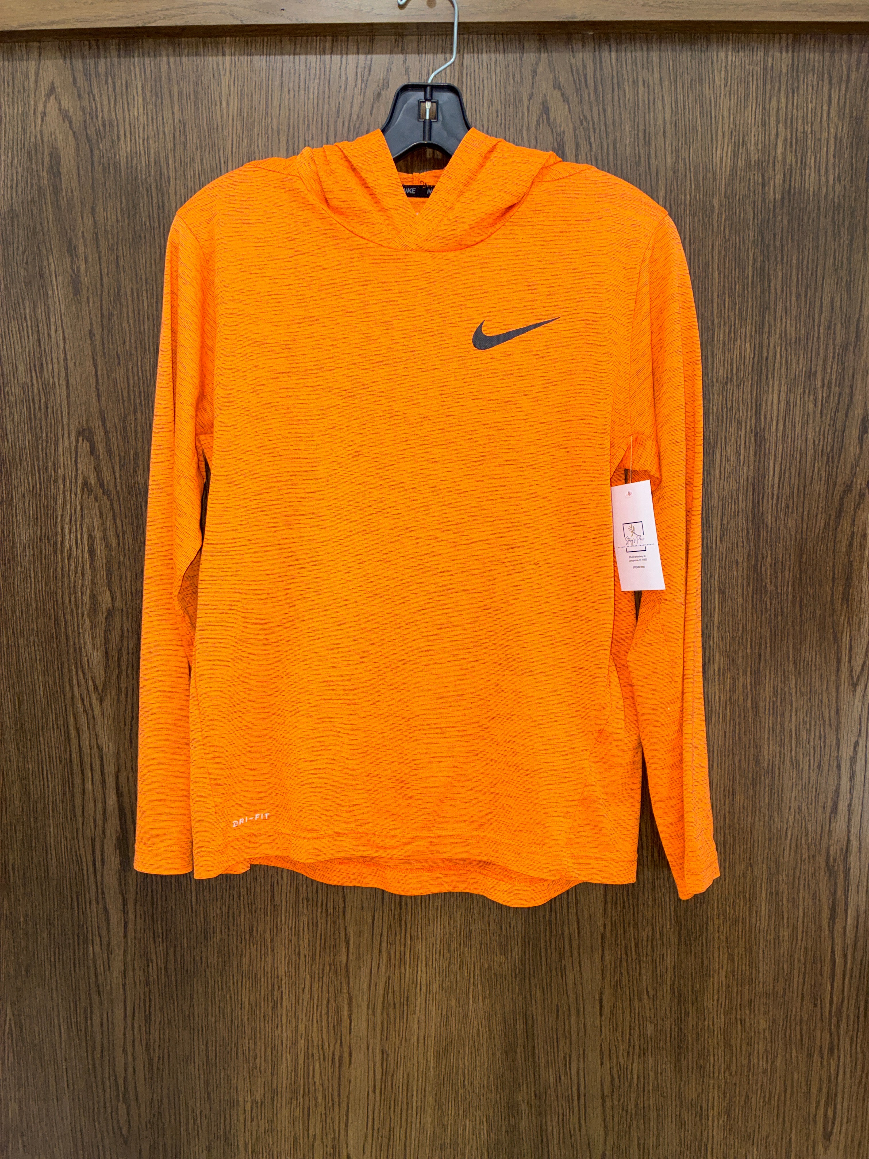 Boy’s Nike Long Sleeve Hooded Shirt size Youth XL 14/16