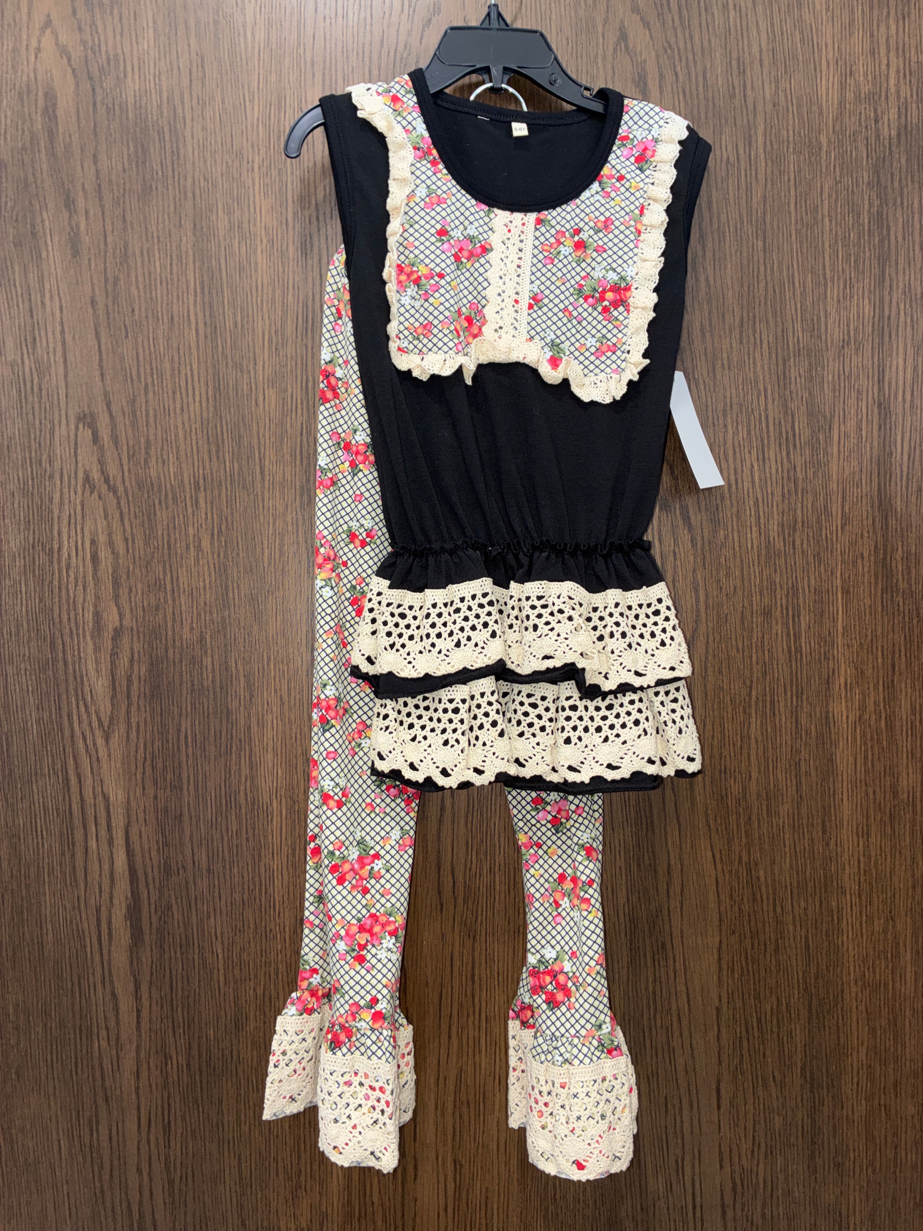Boutique set size 5T