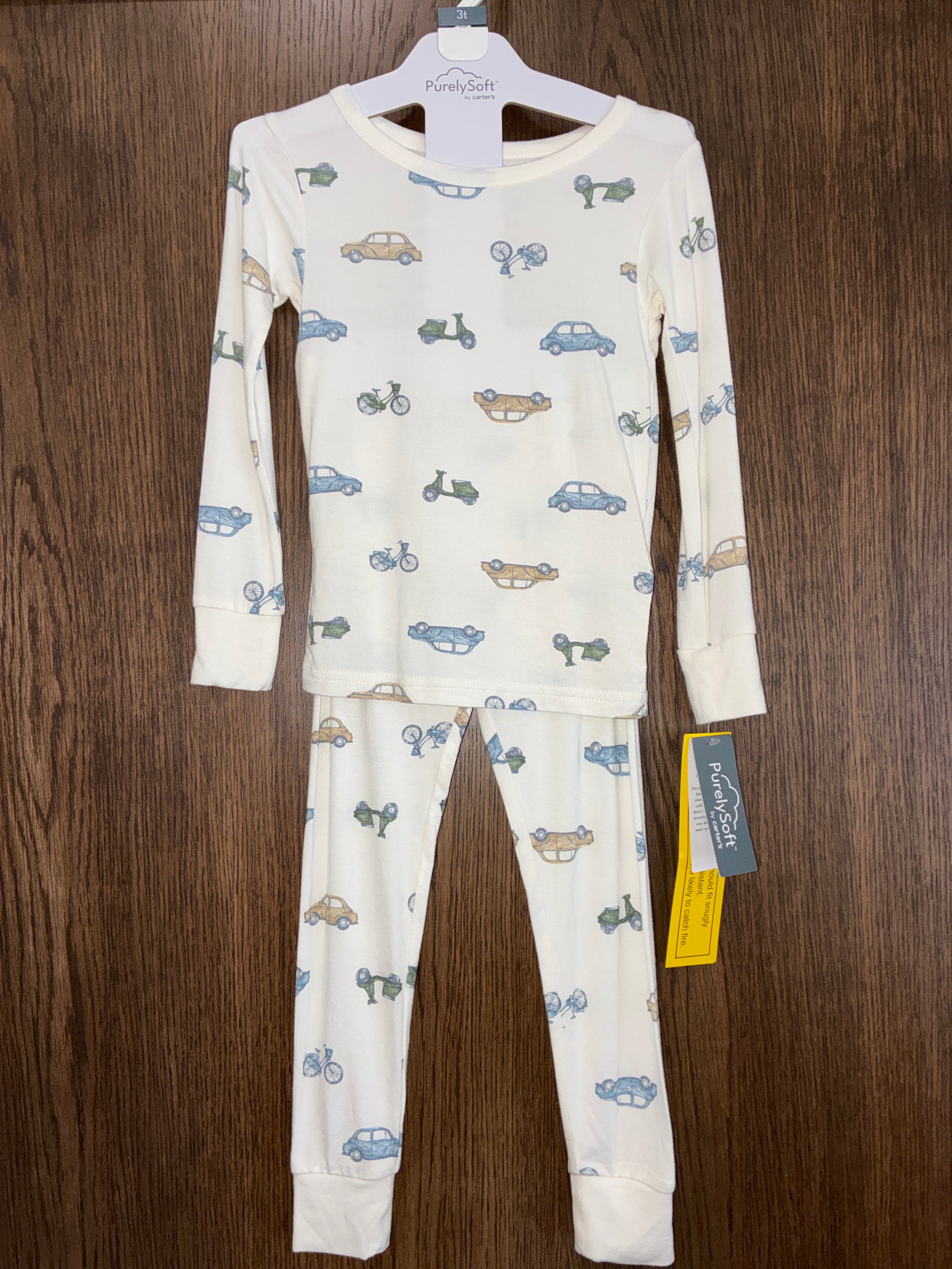 Purely soft by carters pajama set NWT Size 3T