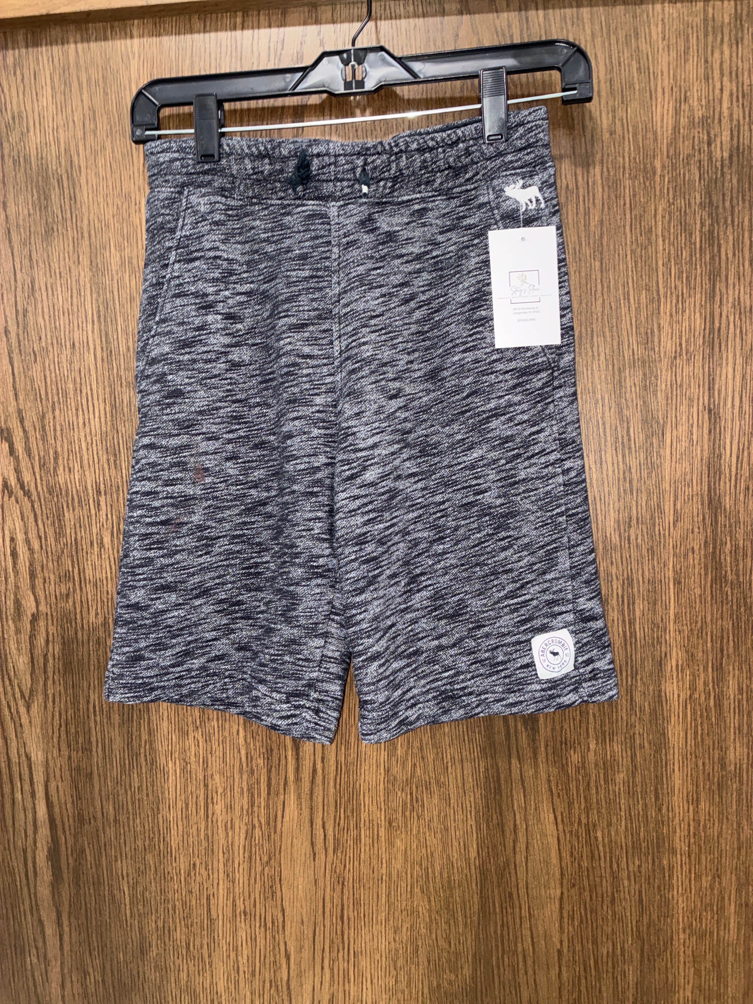 Boy’s Abercrombie Kids Shorts size Youth Large