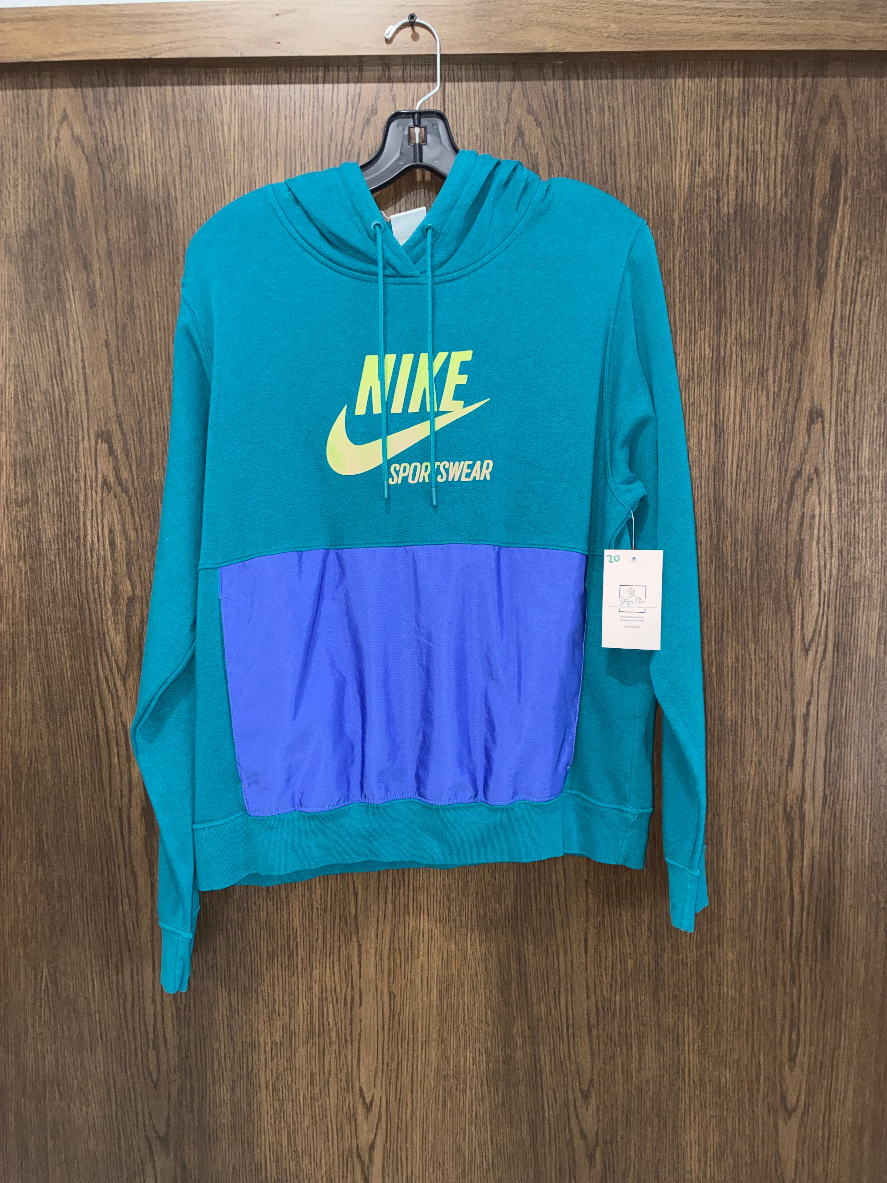 Men’s Nike Hooded Sweatshirt Size Small