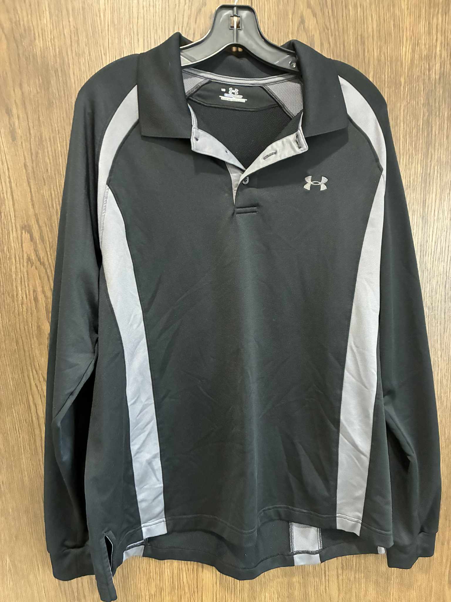 Under Armour Long Sleev Pullover ~ Size Large