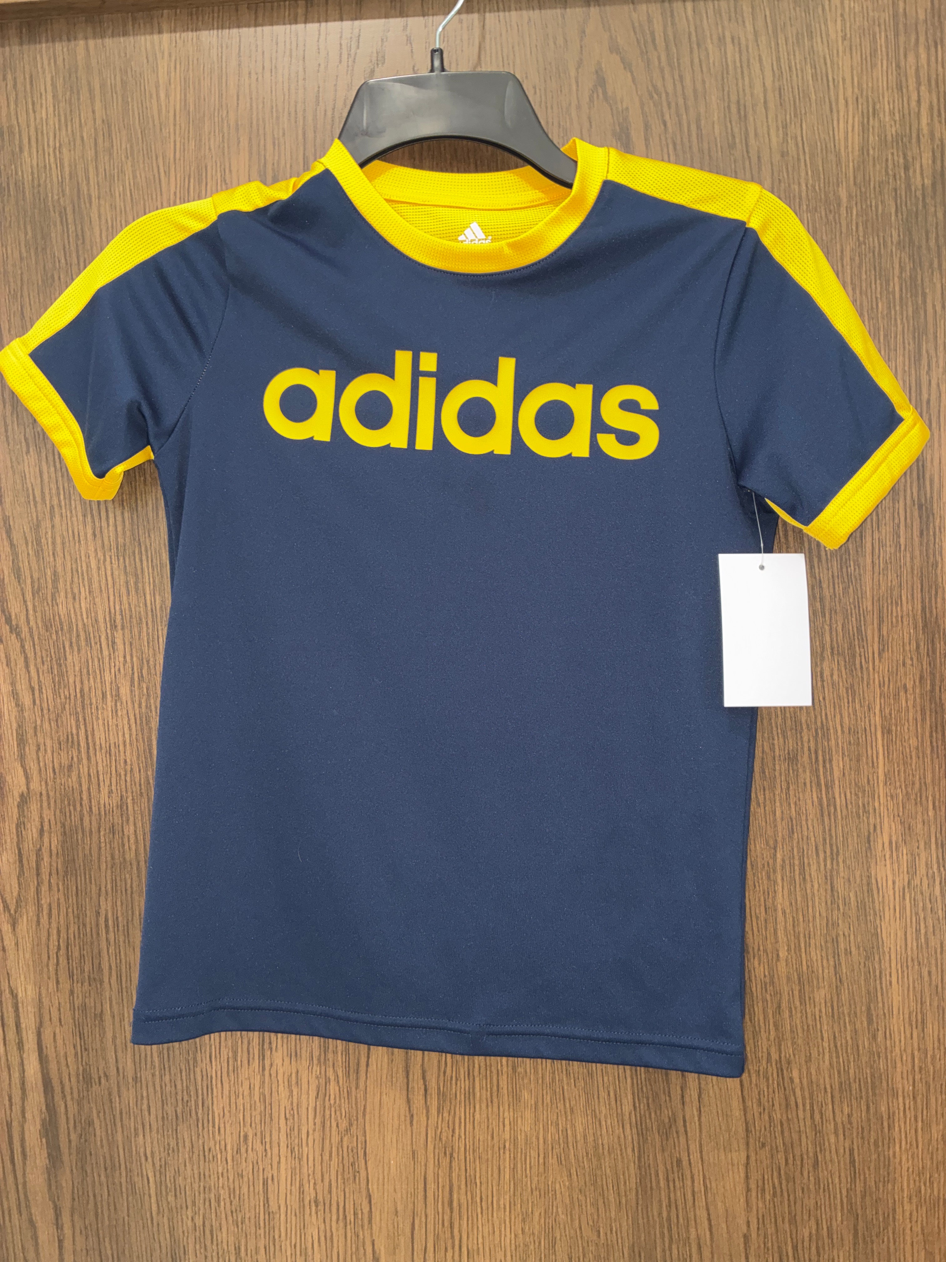 Boy’s Adidas T-shirt size Youth Small