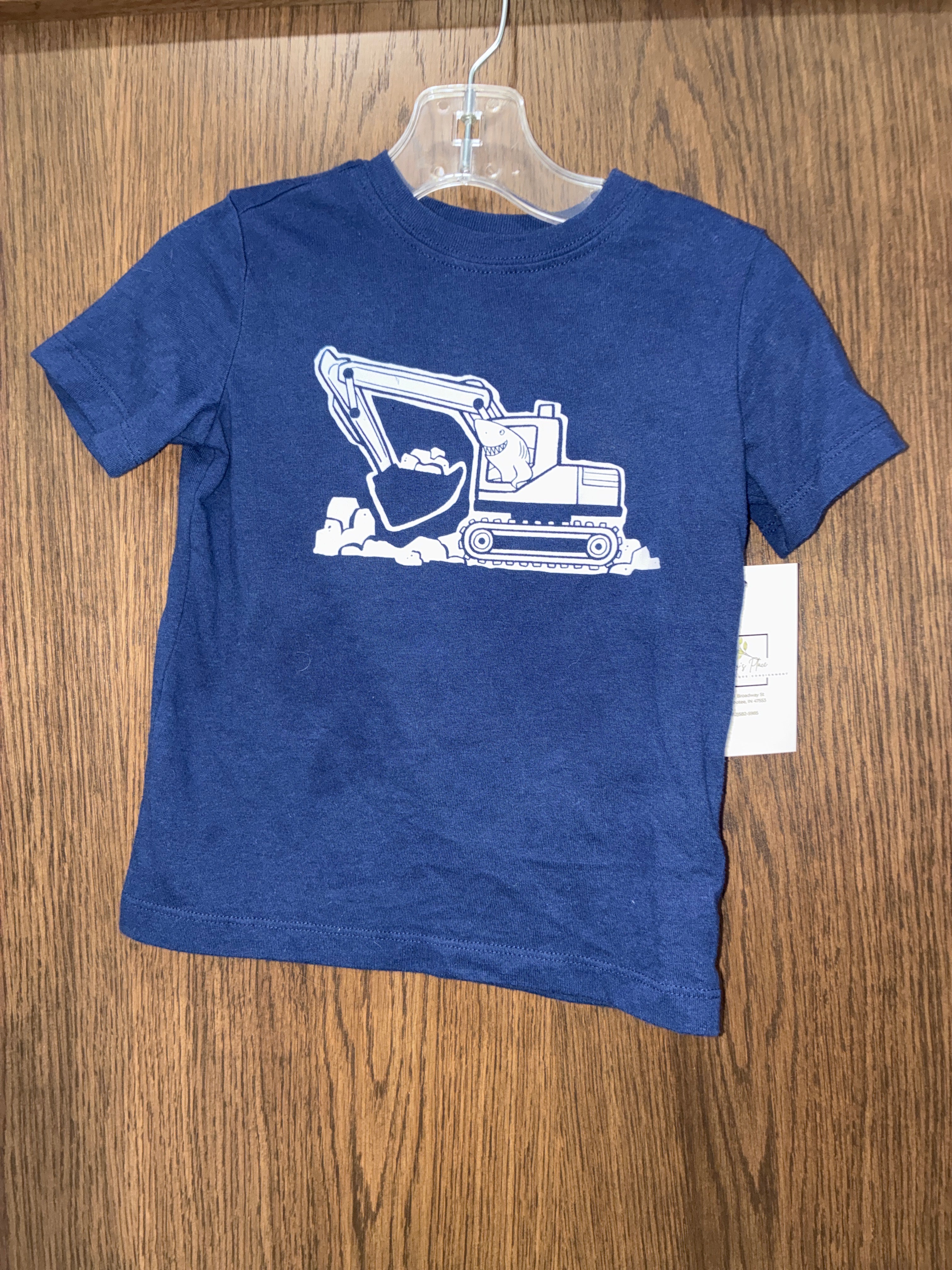 Boys Oshkosh short sleeve size 2T