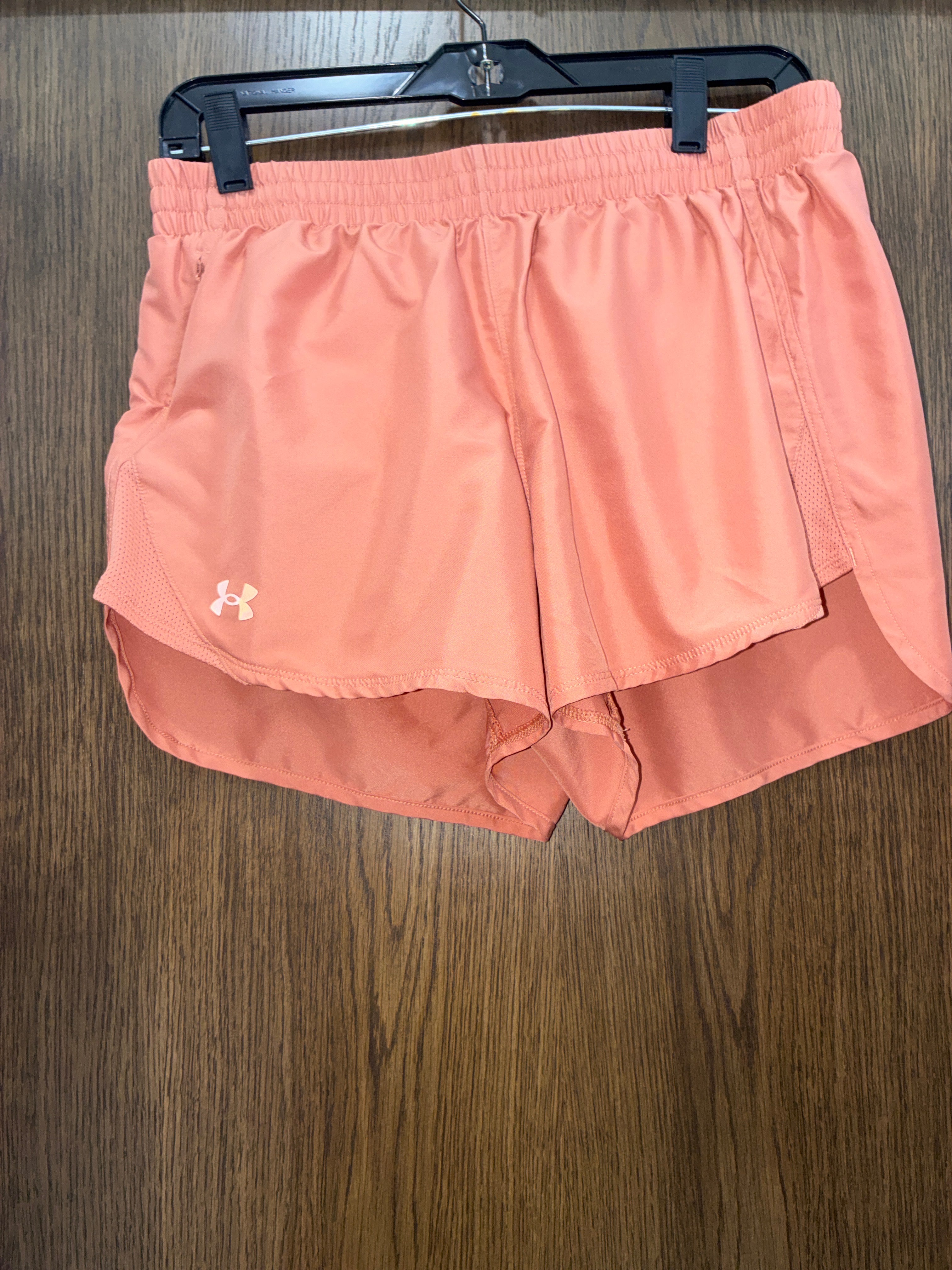 Women’s Under Armour shorts Size Medium