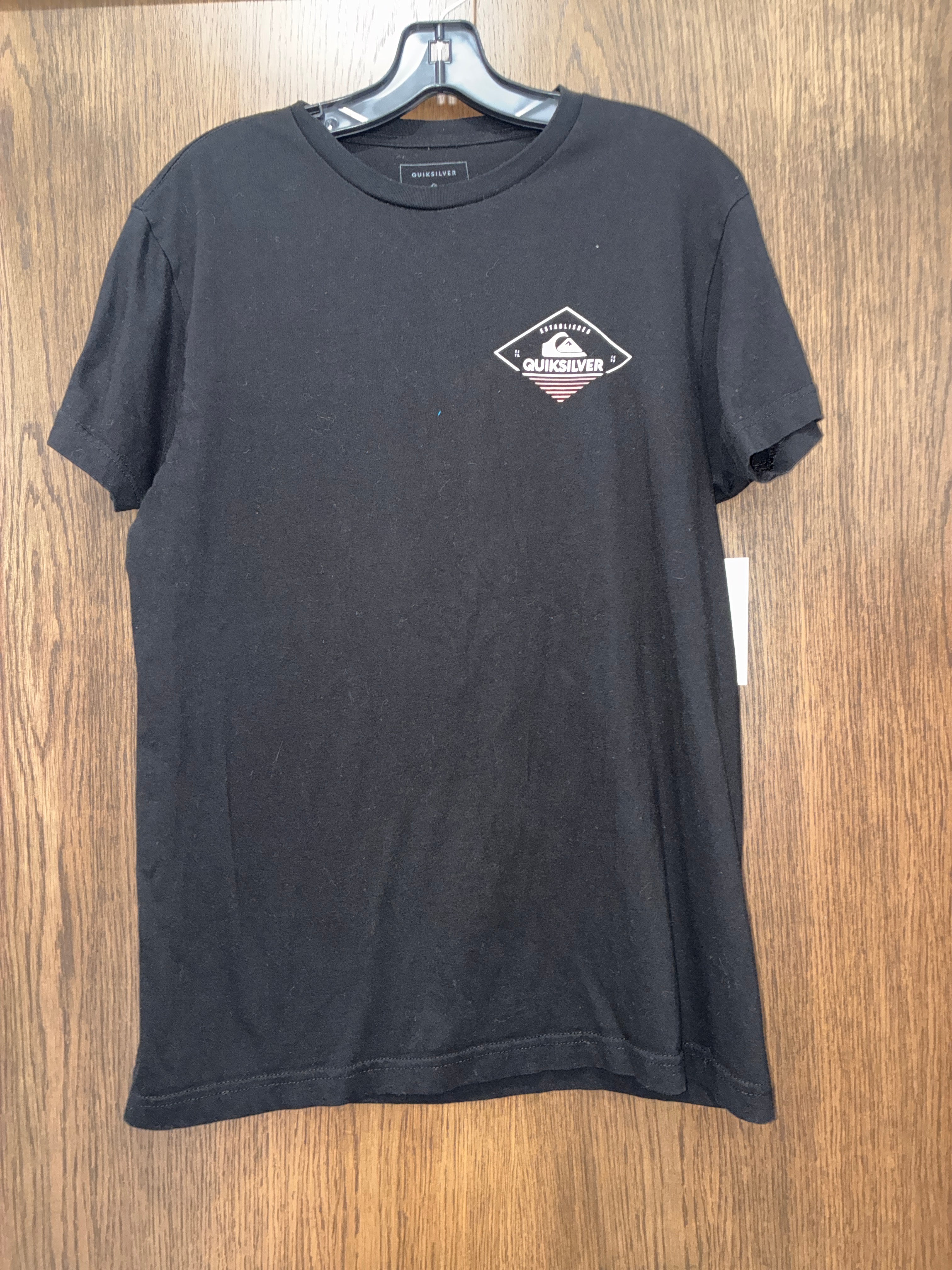 Men’s quicksilver short sleeve size medium