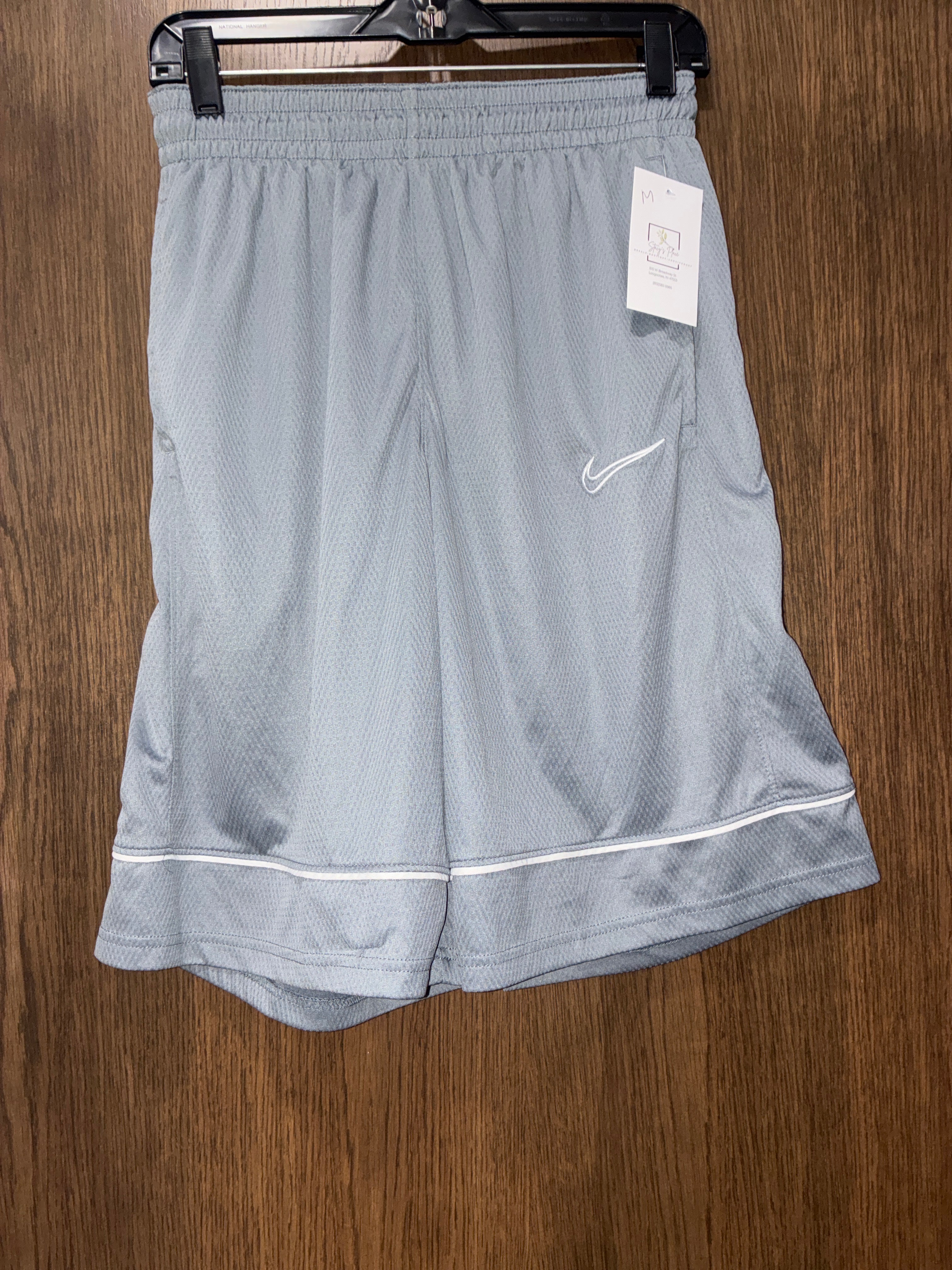Men’s Nike Basketball Shorts Size Medium