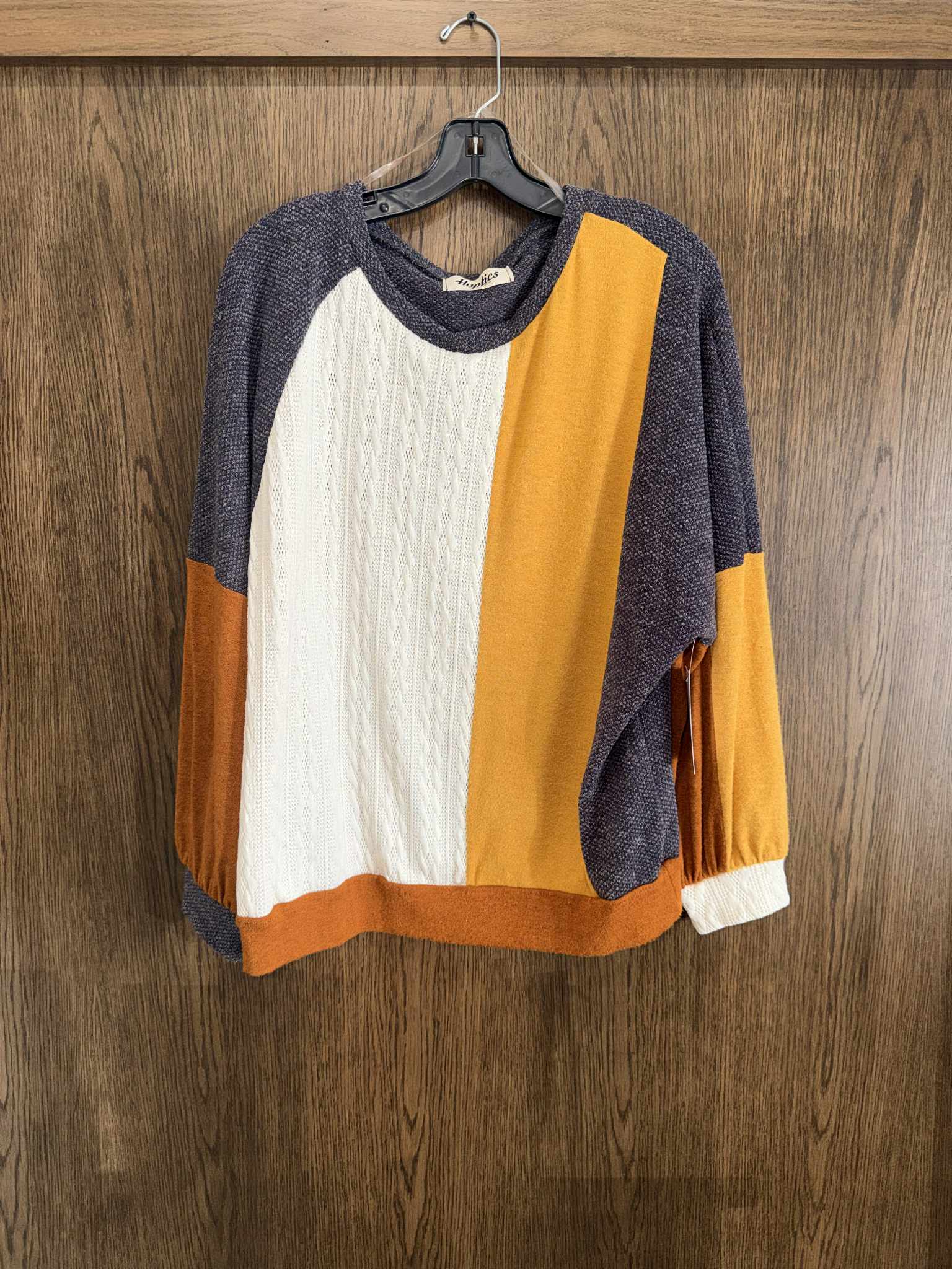 Hapatics Boutique Boho Top ~ Size Large