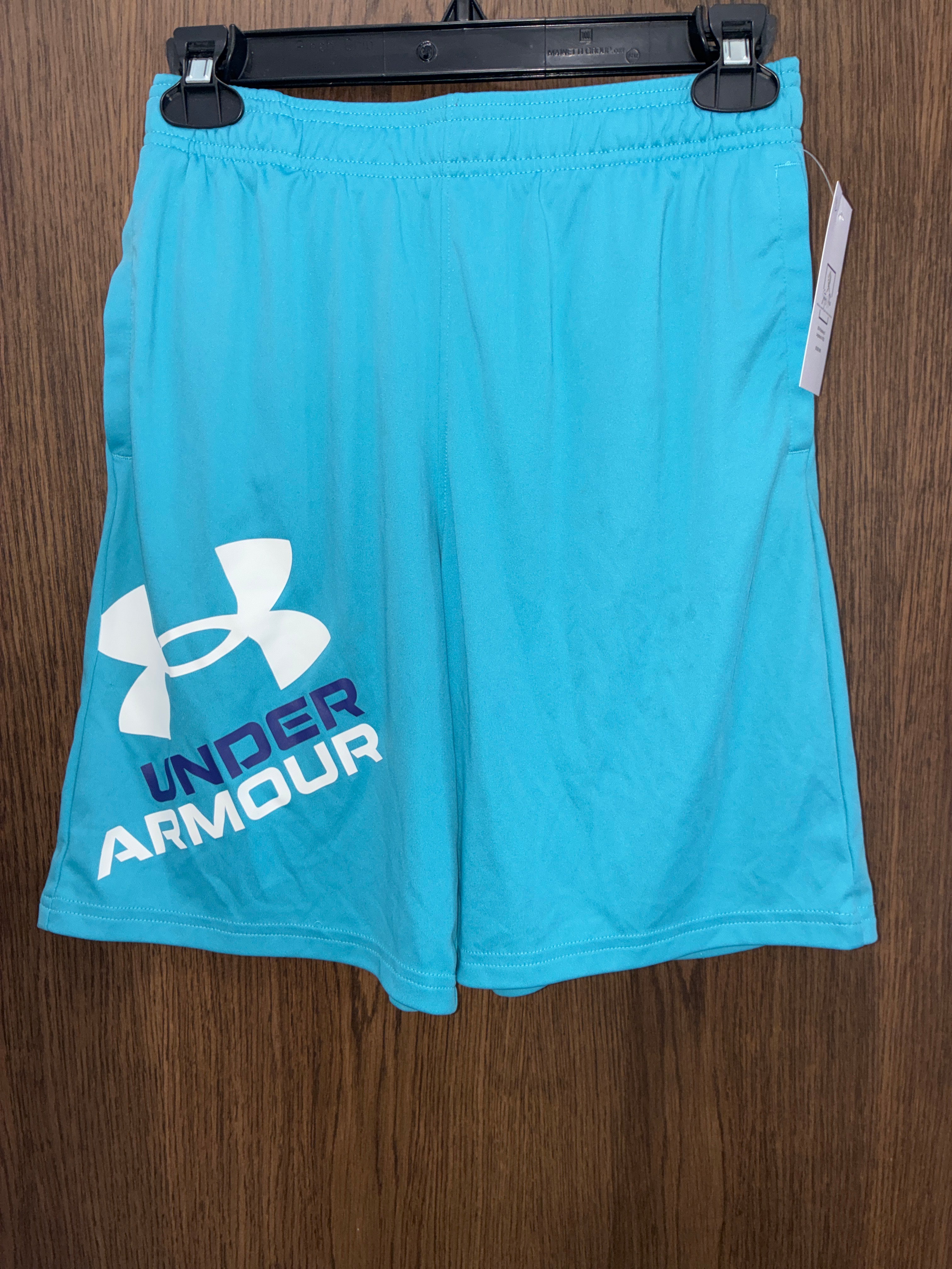 Boys Under Armour Shorts Size Youth Large