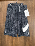 Boys Nike Shorts Size Youth Medium- Logo is peeling off