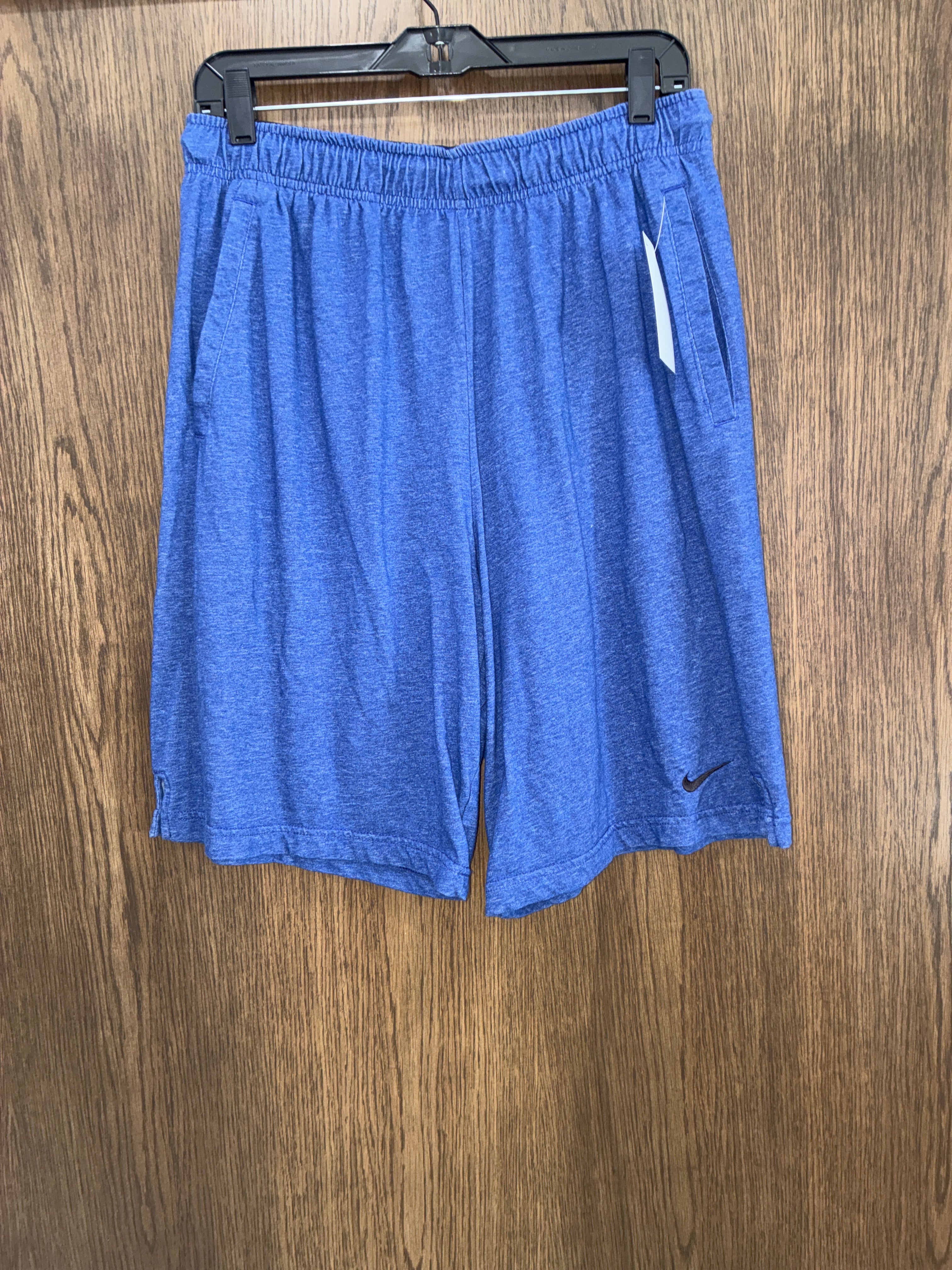Men’s Nike Shorts Size Large