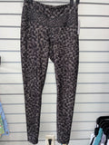 Women’s Carrie Underwood Calia Leggings Size Medium