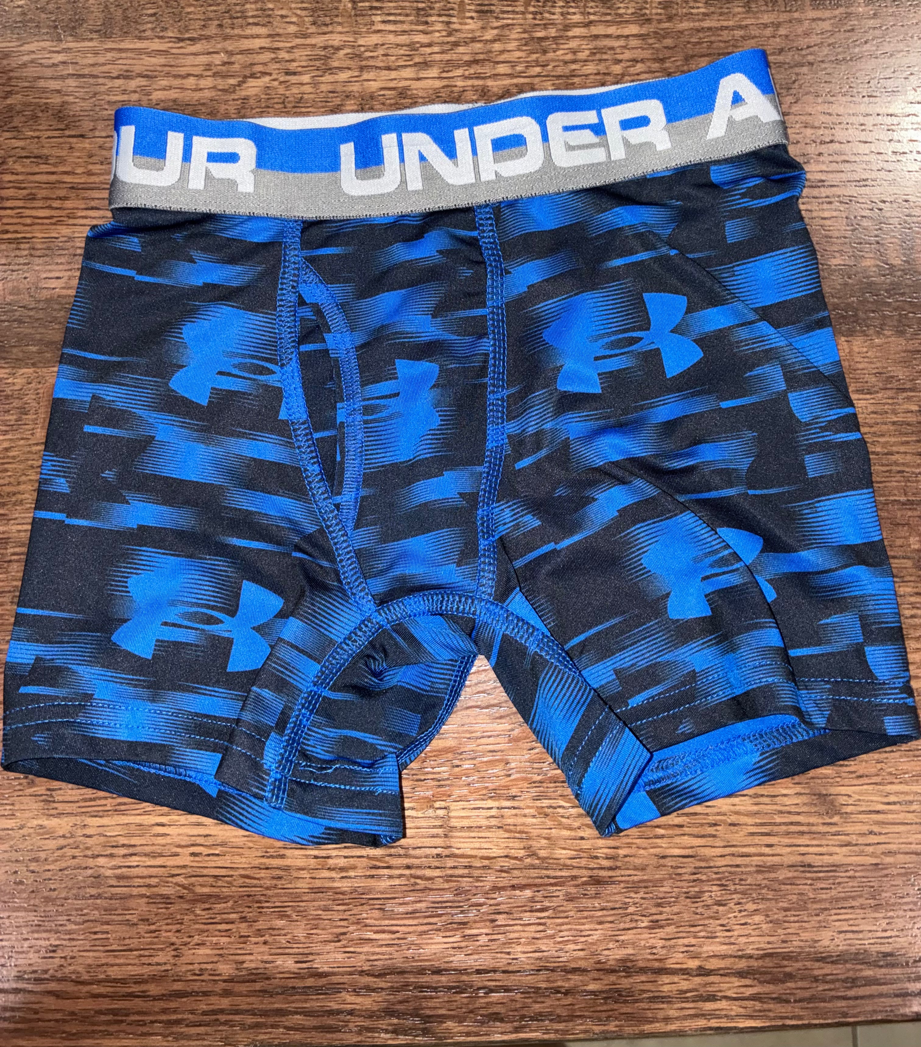 Under Armour Boys Boxer Briefs YSM 7/8