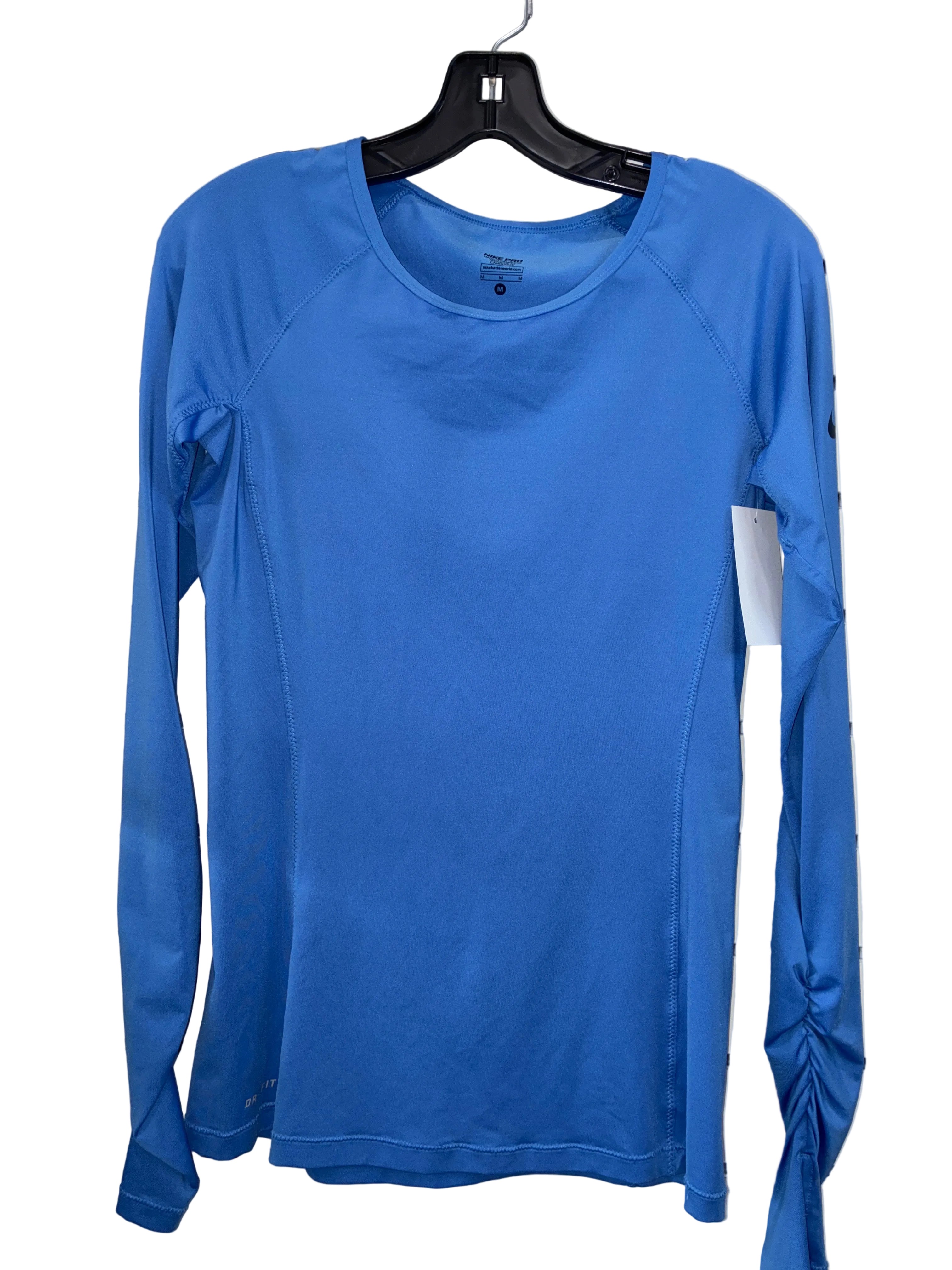 Women’s Nike Long Sleeve Size Medium