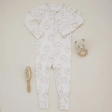 Ava+Oliver Oatmeal Happy Face Bamboo Convertible Zippy Romper 12-18mos NWT