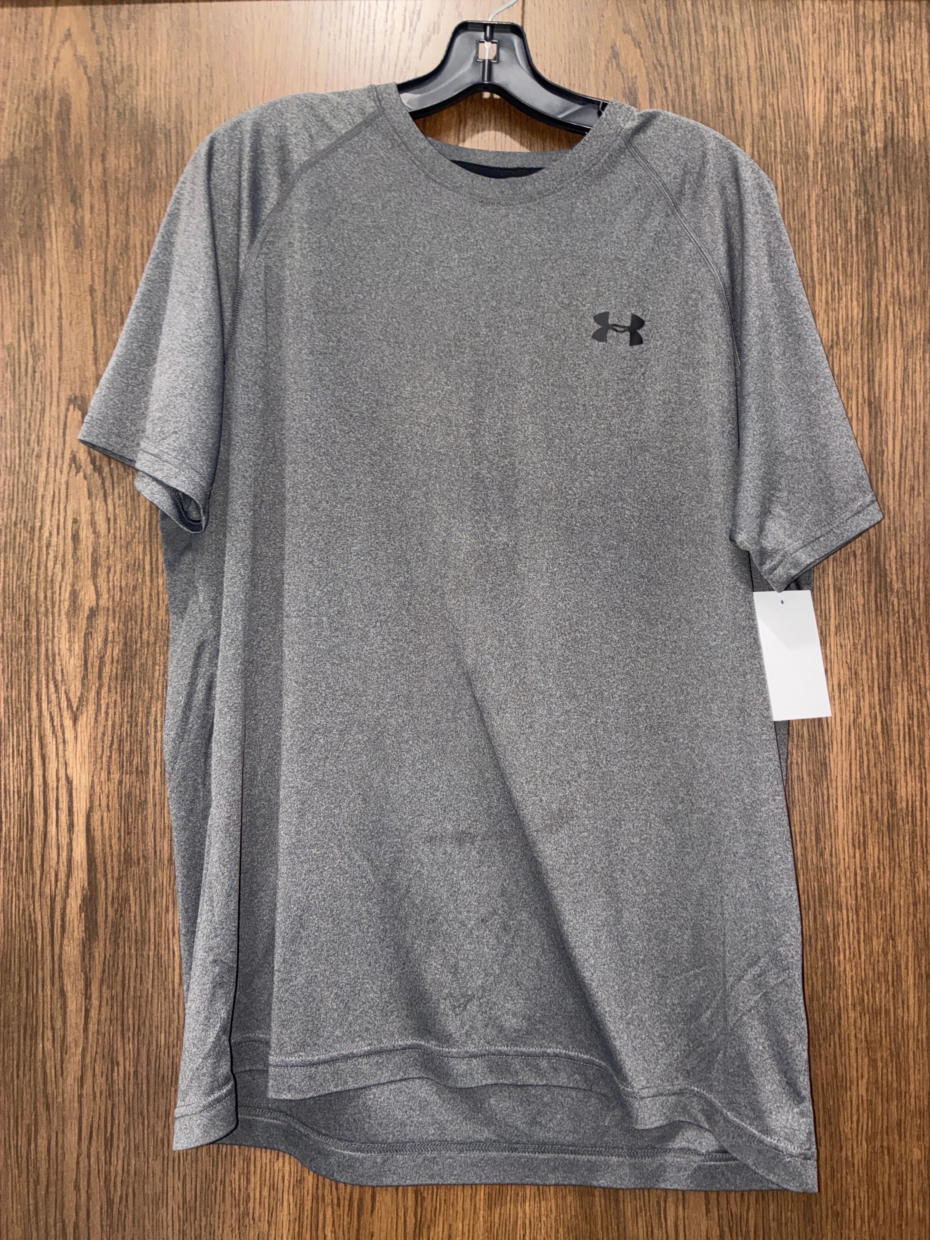 Men’s under Armour short sleeve size xl