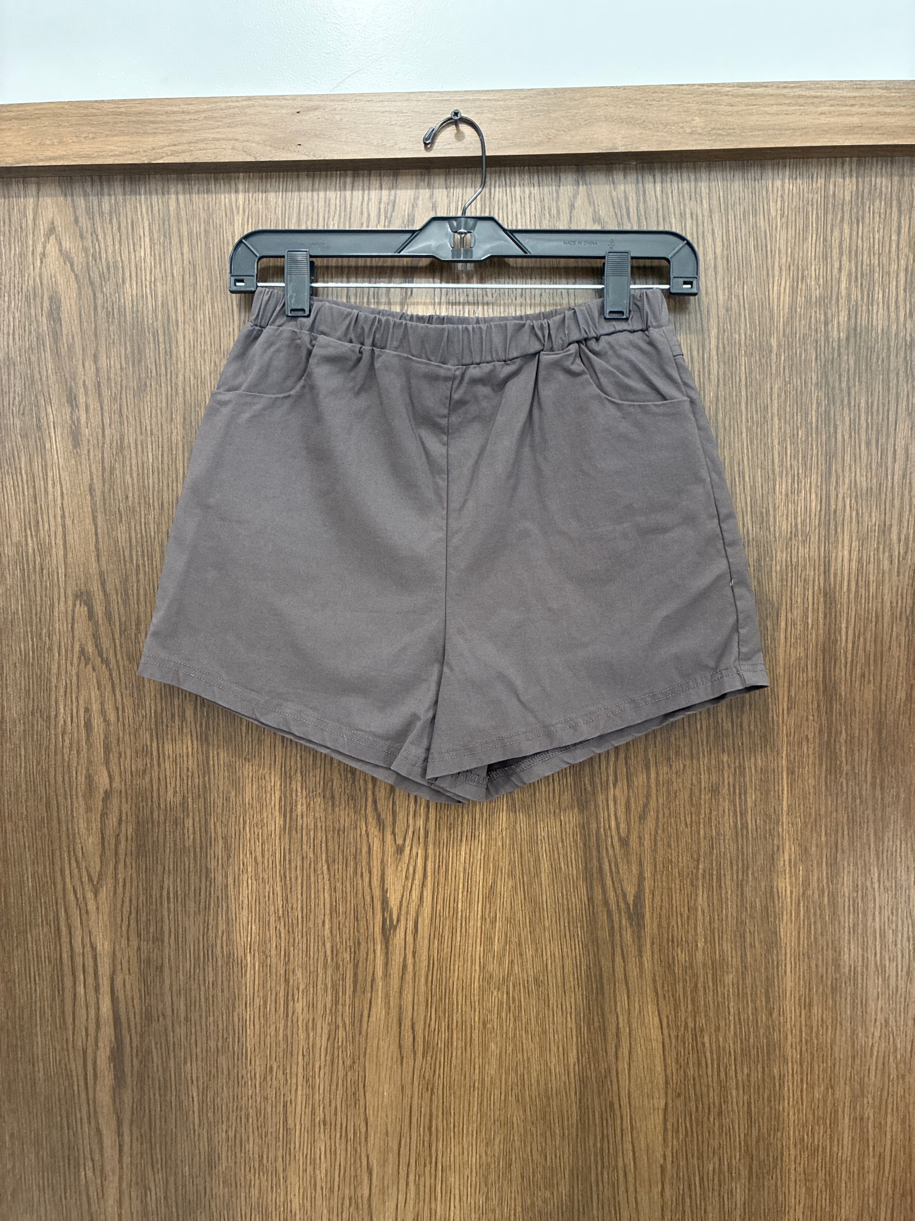 Women’s Betsey’s Boutique shorts size small