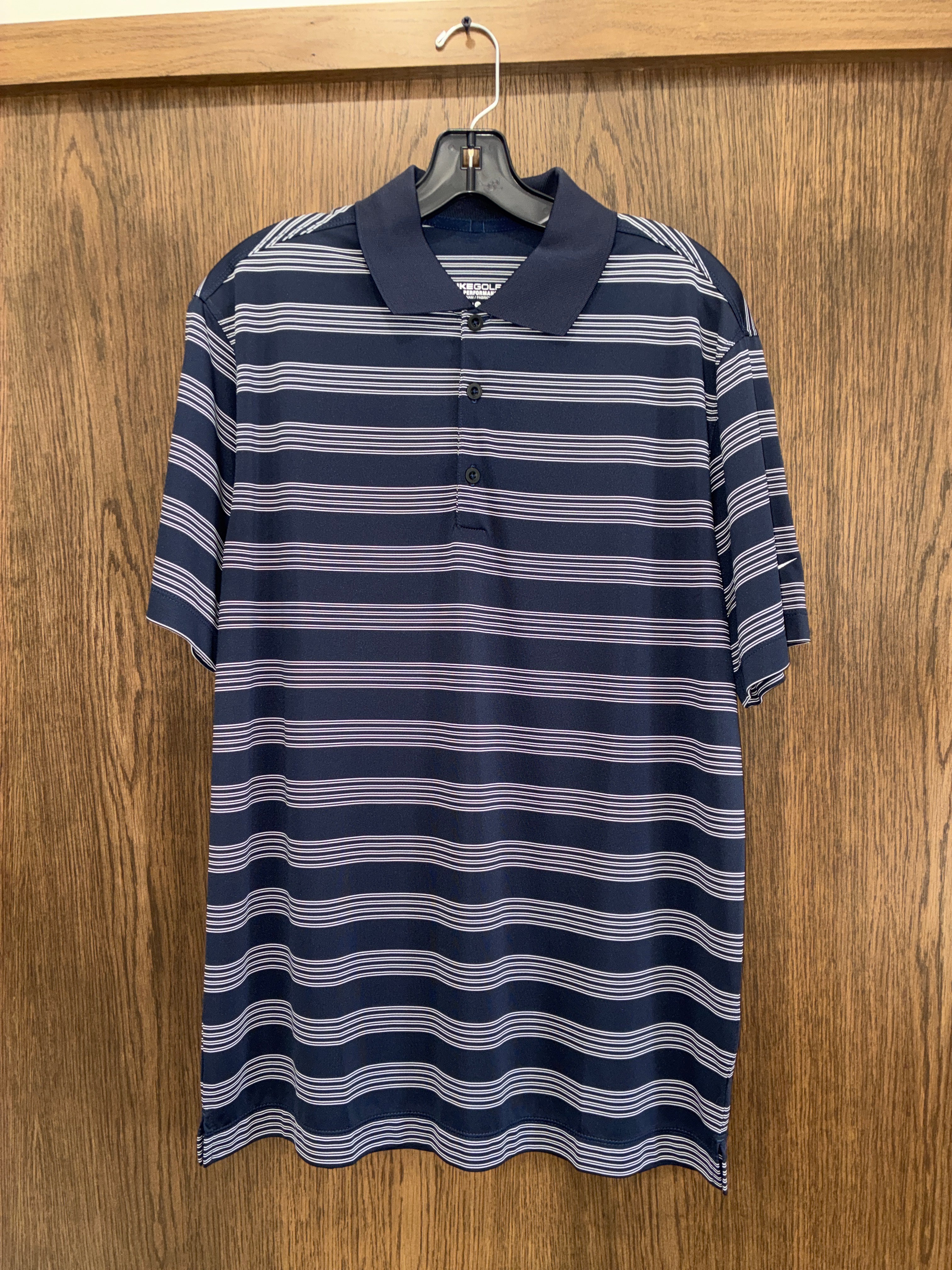 Men’s Nike Golf Polo Size Medium