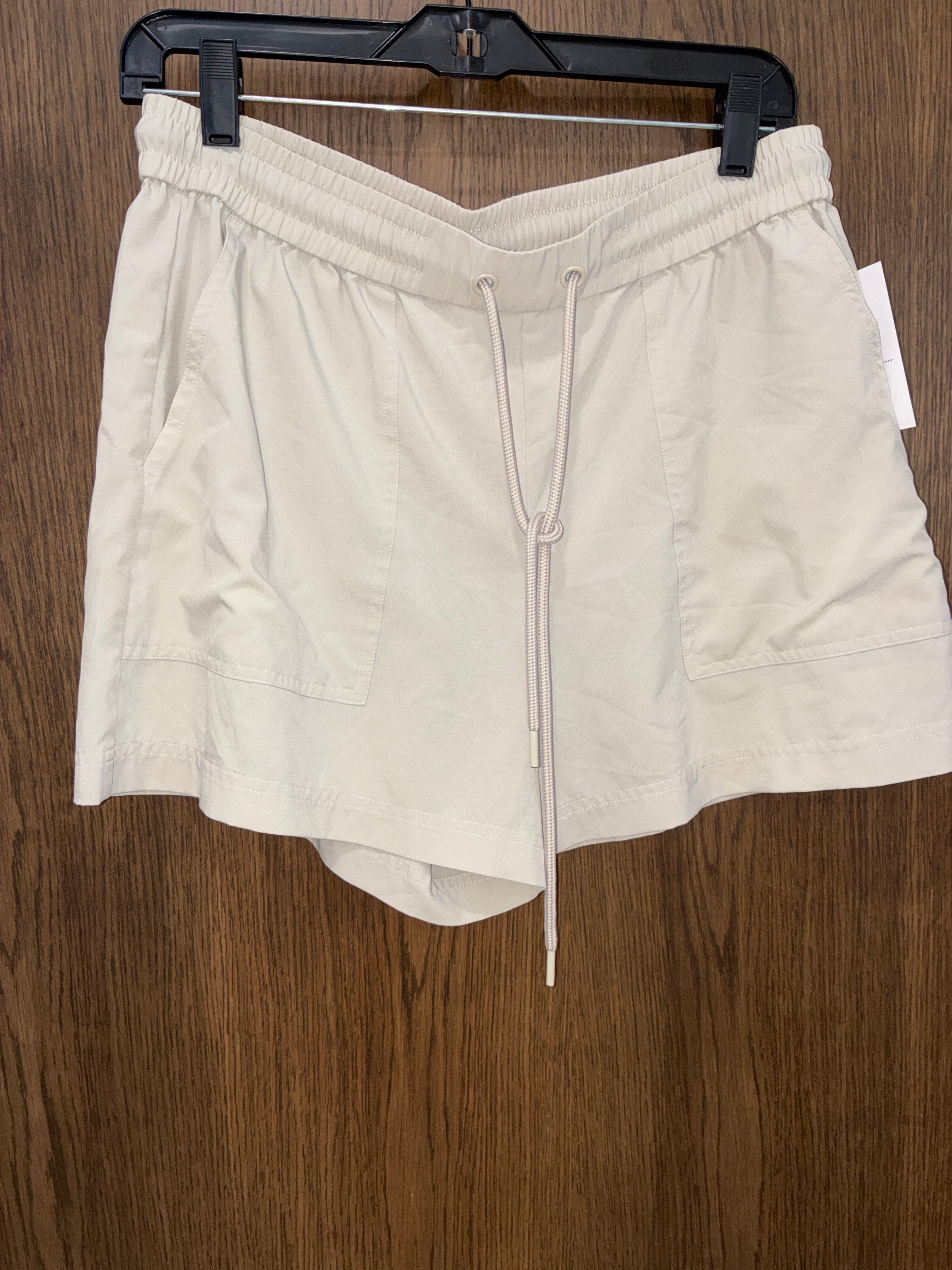 Women’s Lou & Grey Shorts With Pockets Size Medium