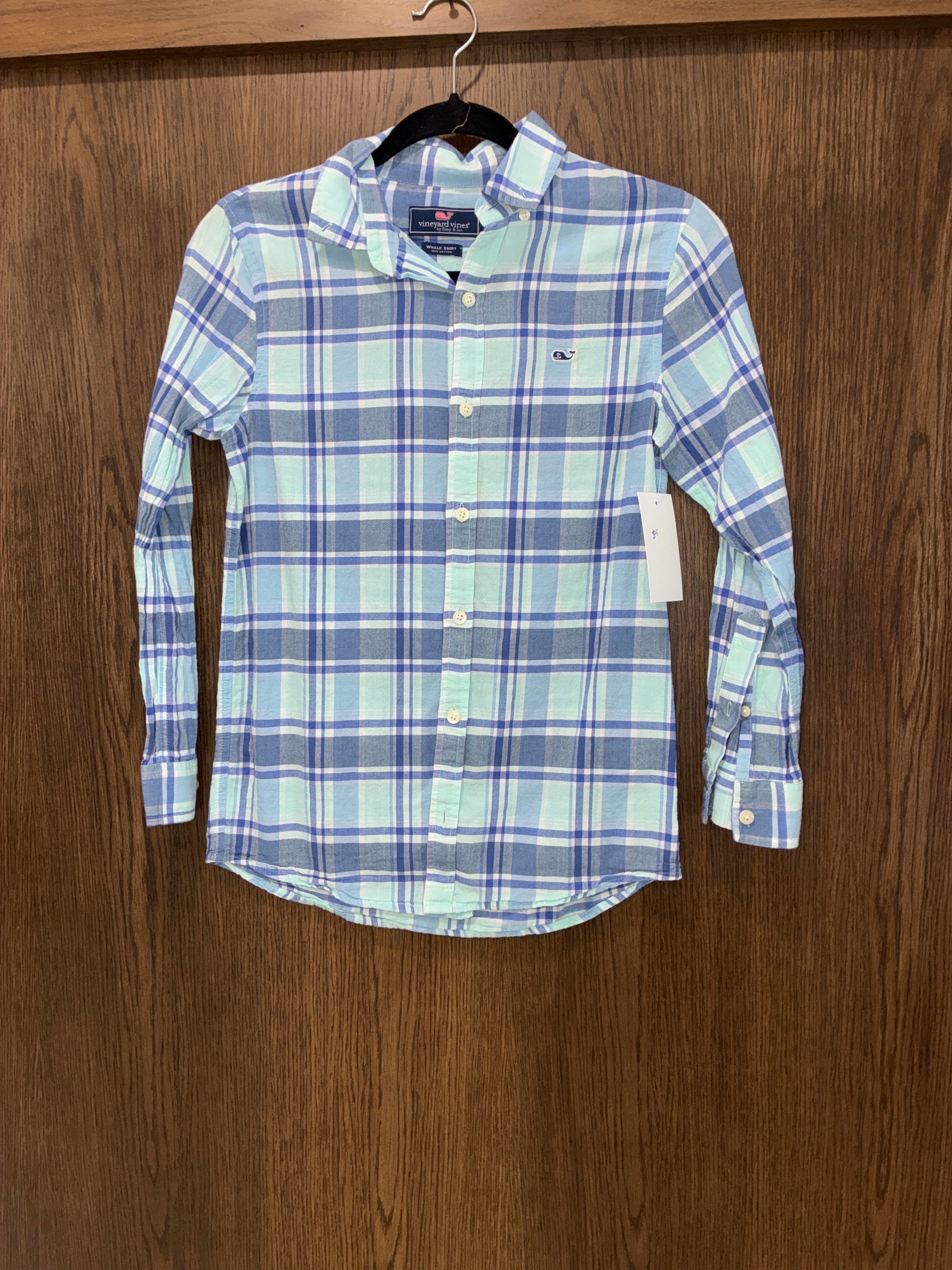 Boy’s Vineyard Vines Long Sleeve Button Up Shirt Size Youth Medium