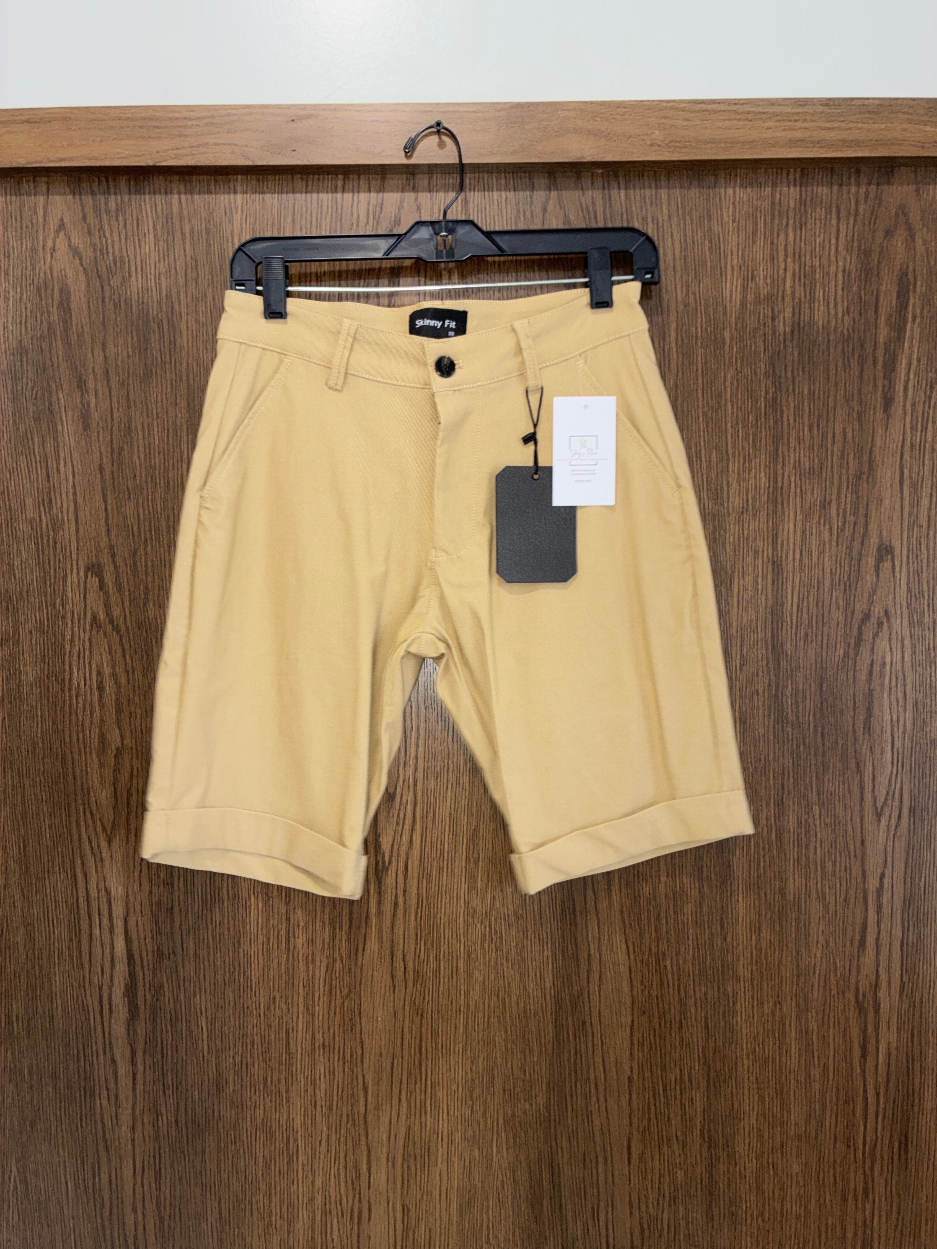Men’s Skinny Fit Shorts NWT Size 30