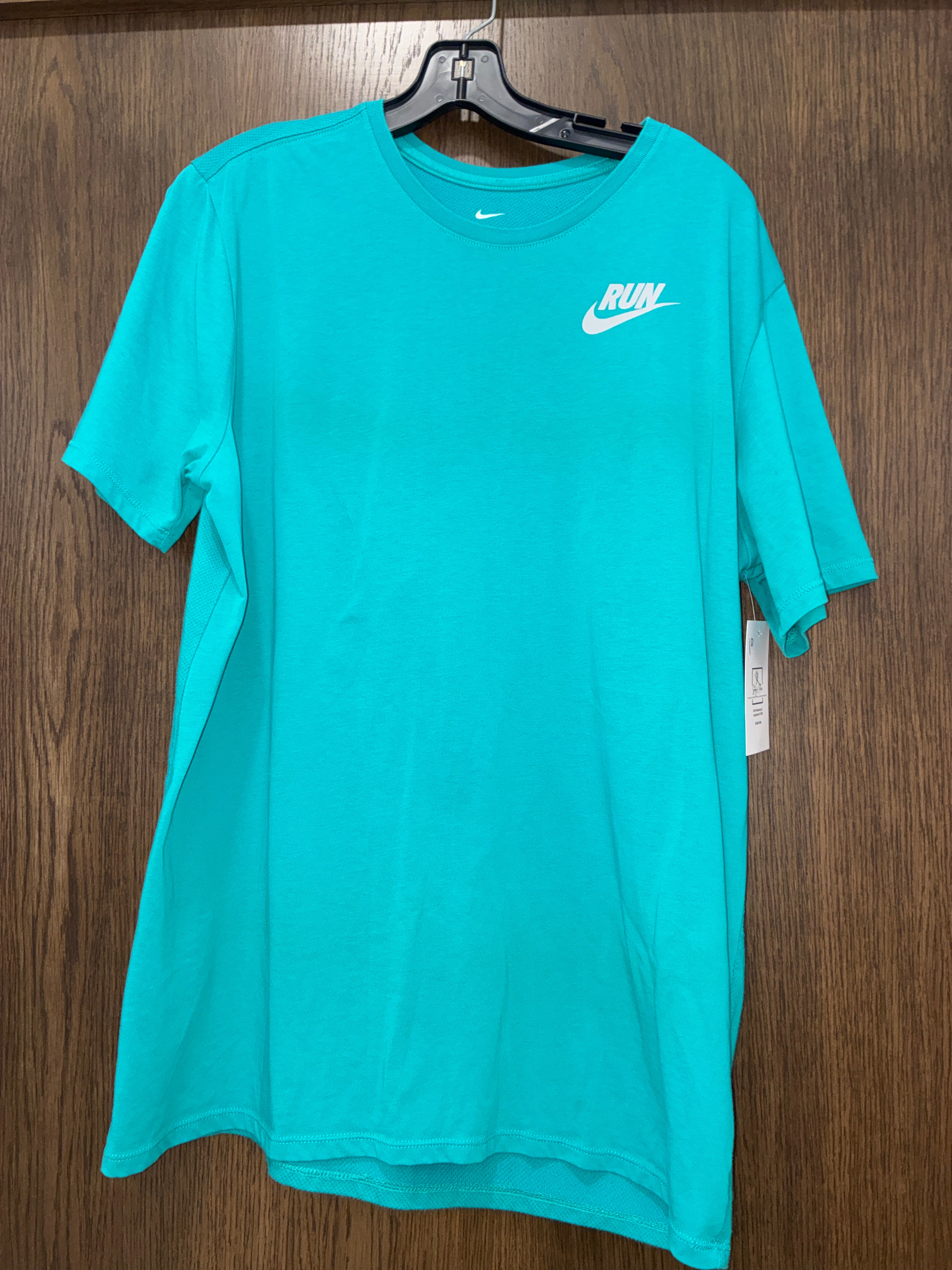 Women’s Nike Shirt Size XL