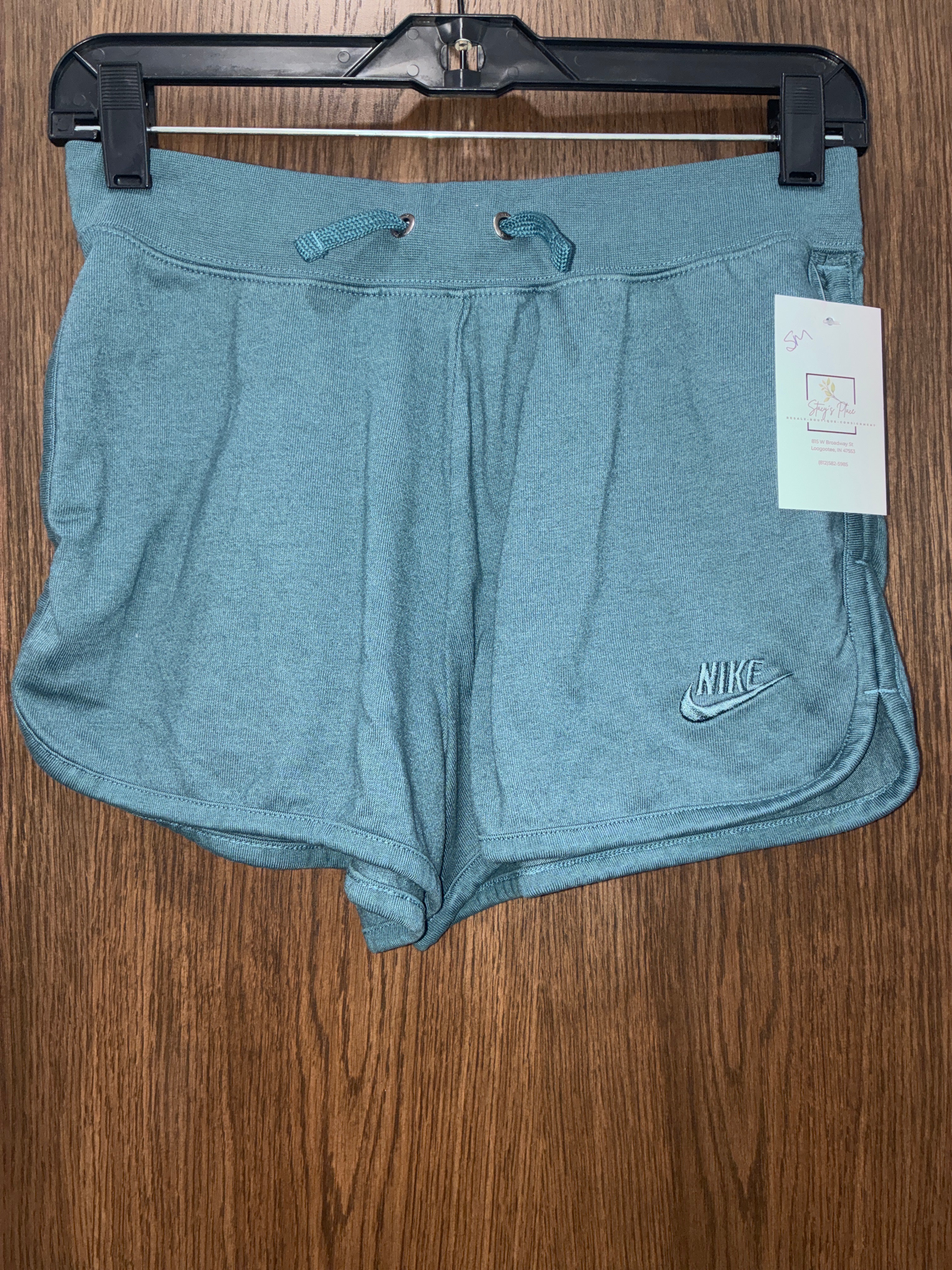 Women’s Nike Shorts Size Small