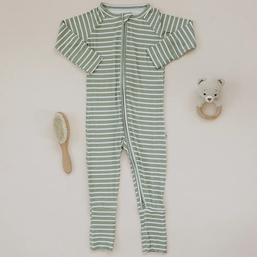 Ava+Oliver Bamboo Olive Striped Ribbed Convertible Zippy Romper 12-18mos NWT