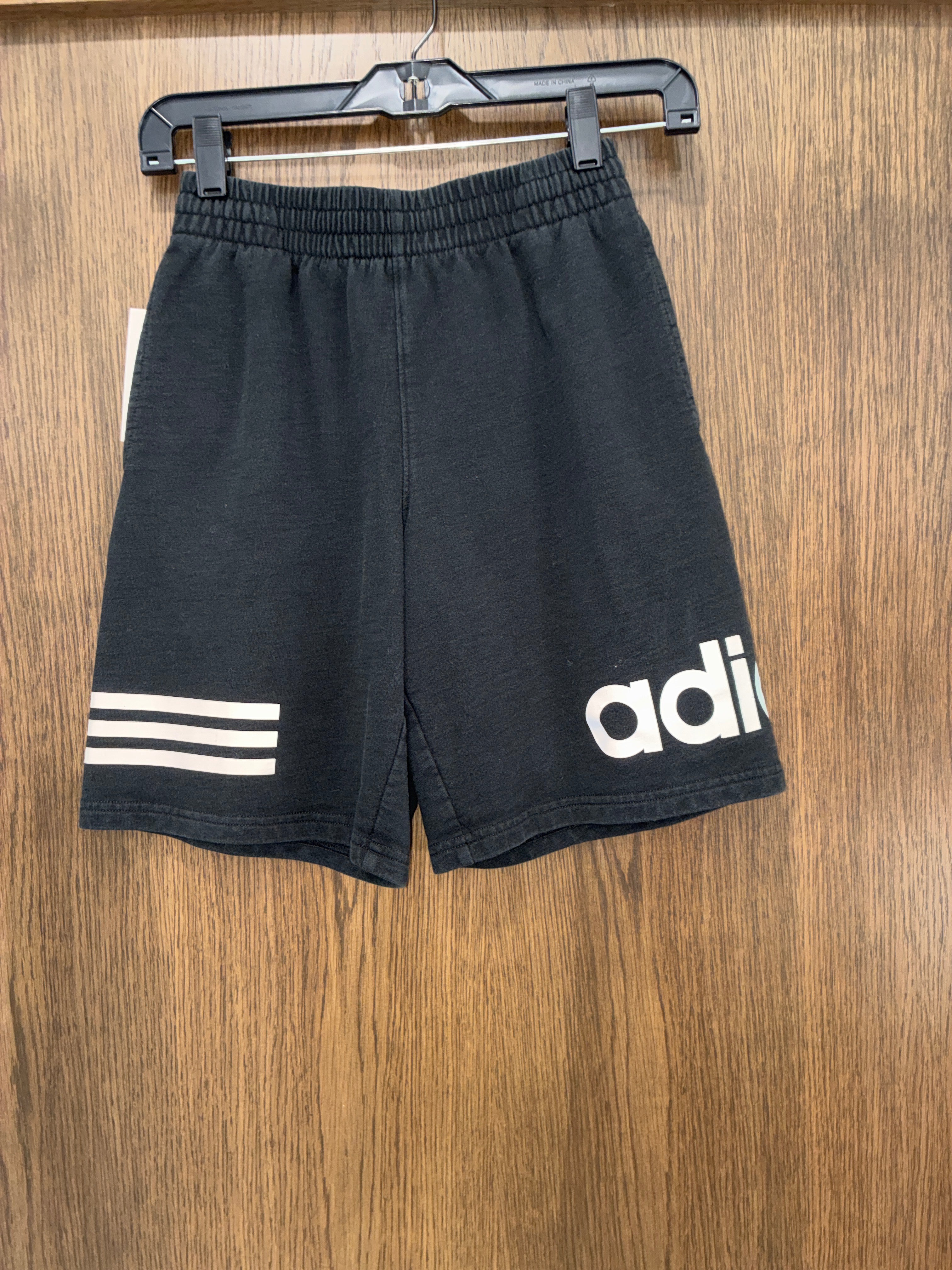 Boy’s Adidas Shorts size Youth Medium