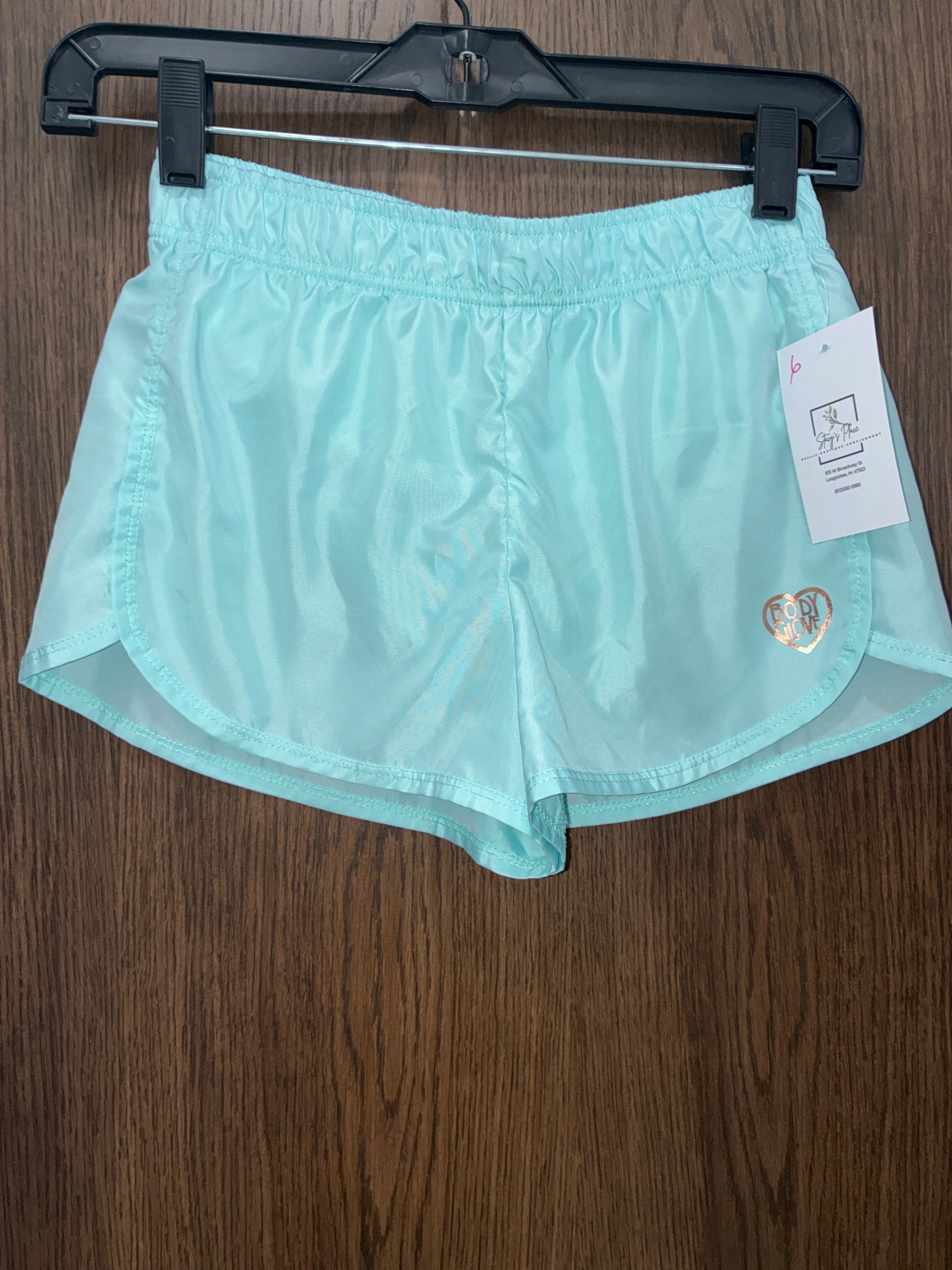 Girls body glove shorts size youth medium