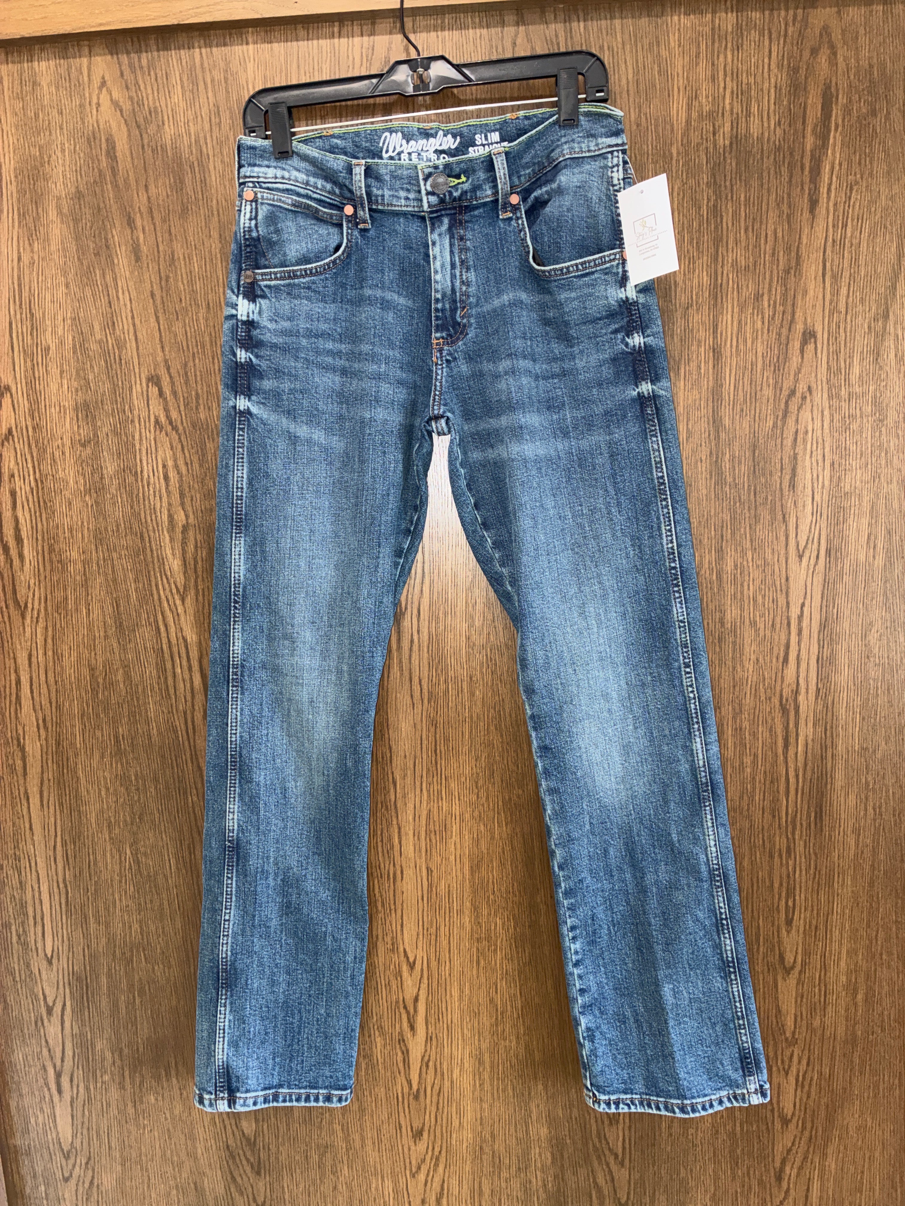 Men’s Wrangler Retro Slim Straight Jeans Size 29/32