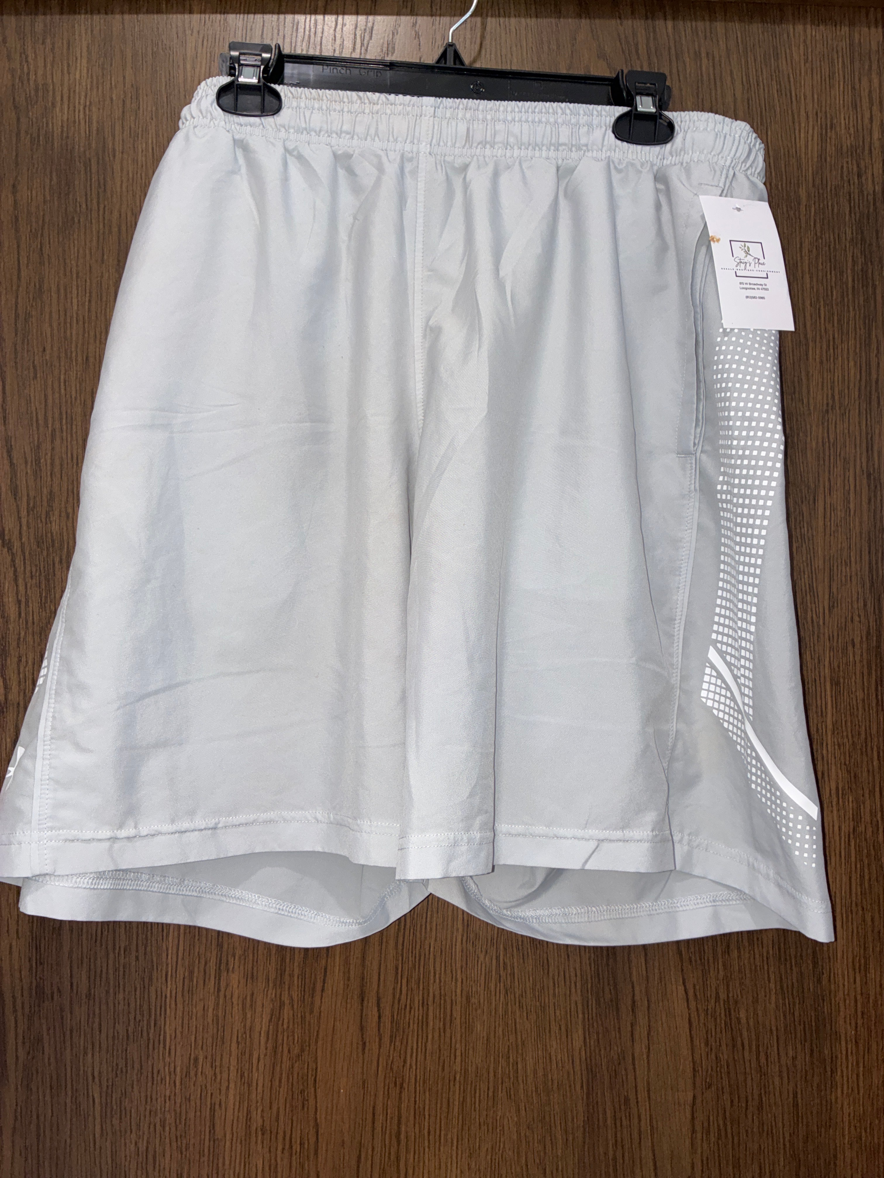 Men’s under Armour shorts size xl