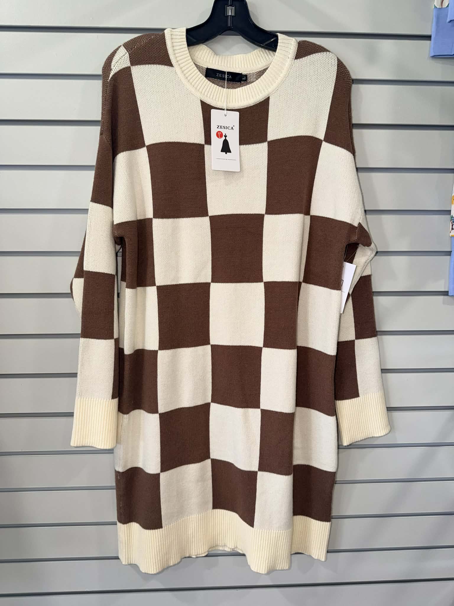 Zesica Sweater Dress, NWT ~ Size Large