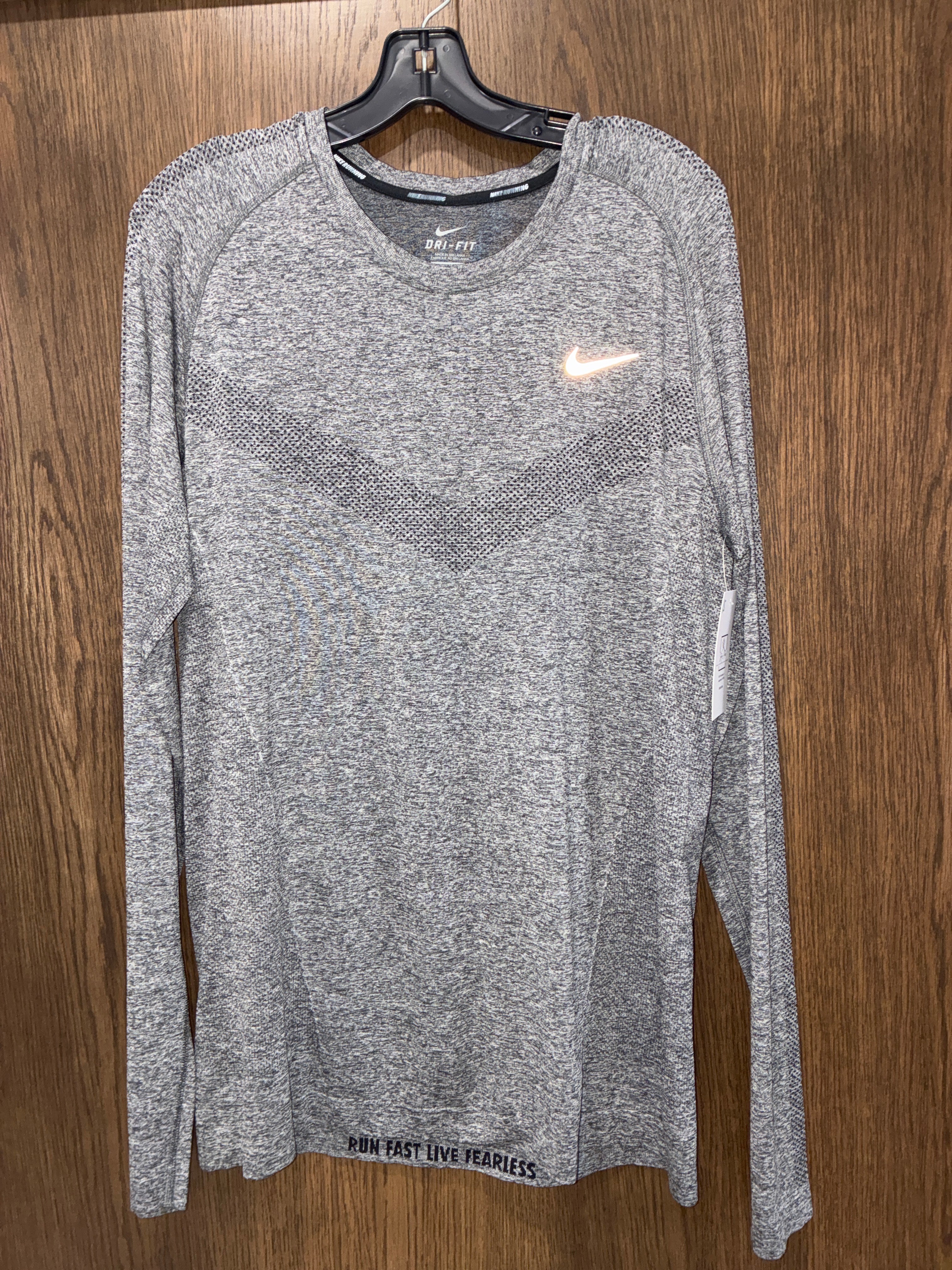 Men’s Nike Running Long Sleeve Shirt Size Large
