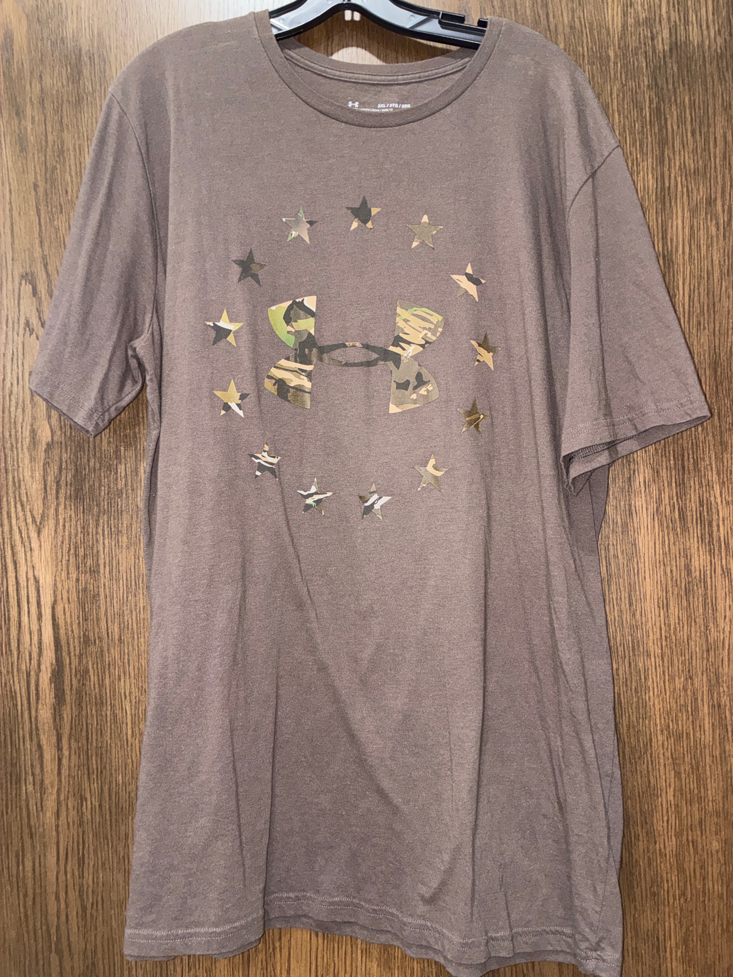 Men’s Under Armour Short Sleeve Size 2XL