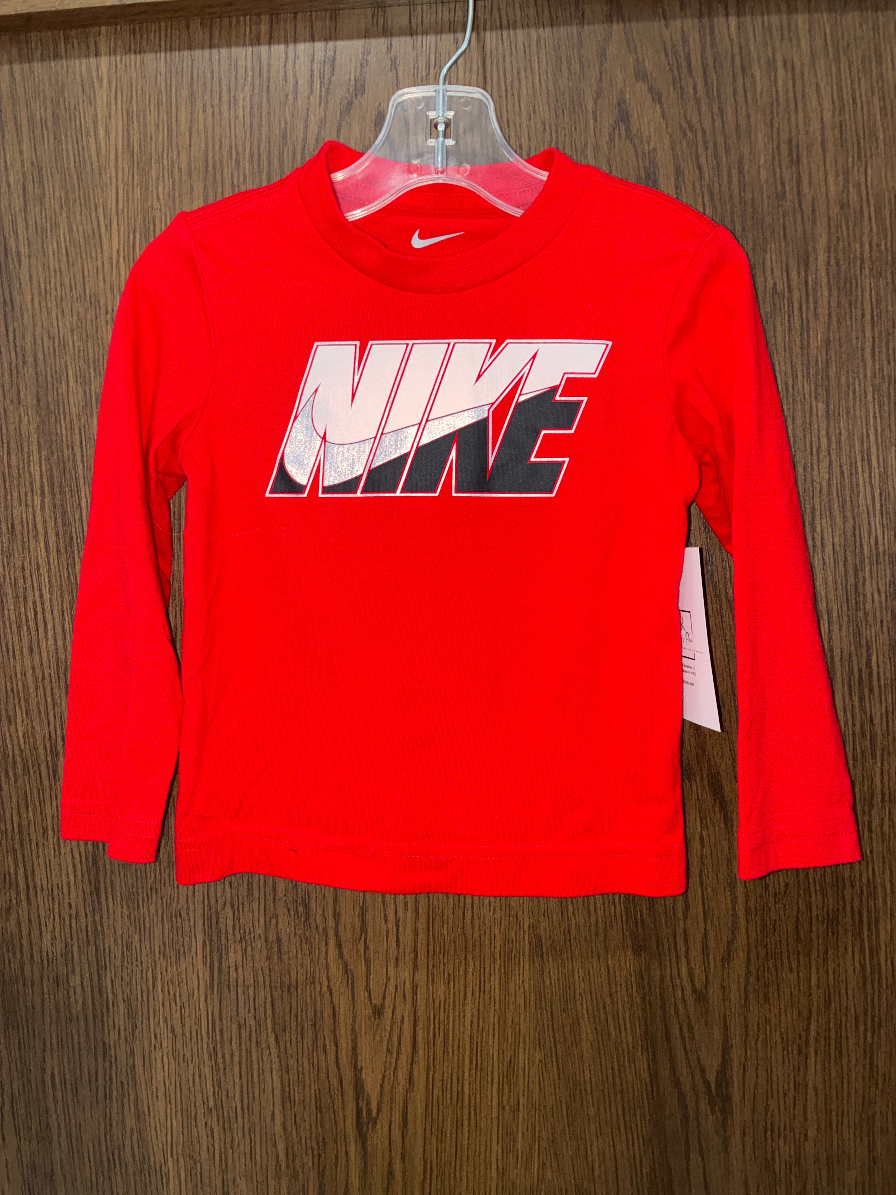 Boys Nike long sleeve shirt size 2T