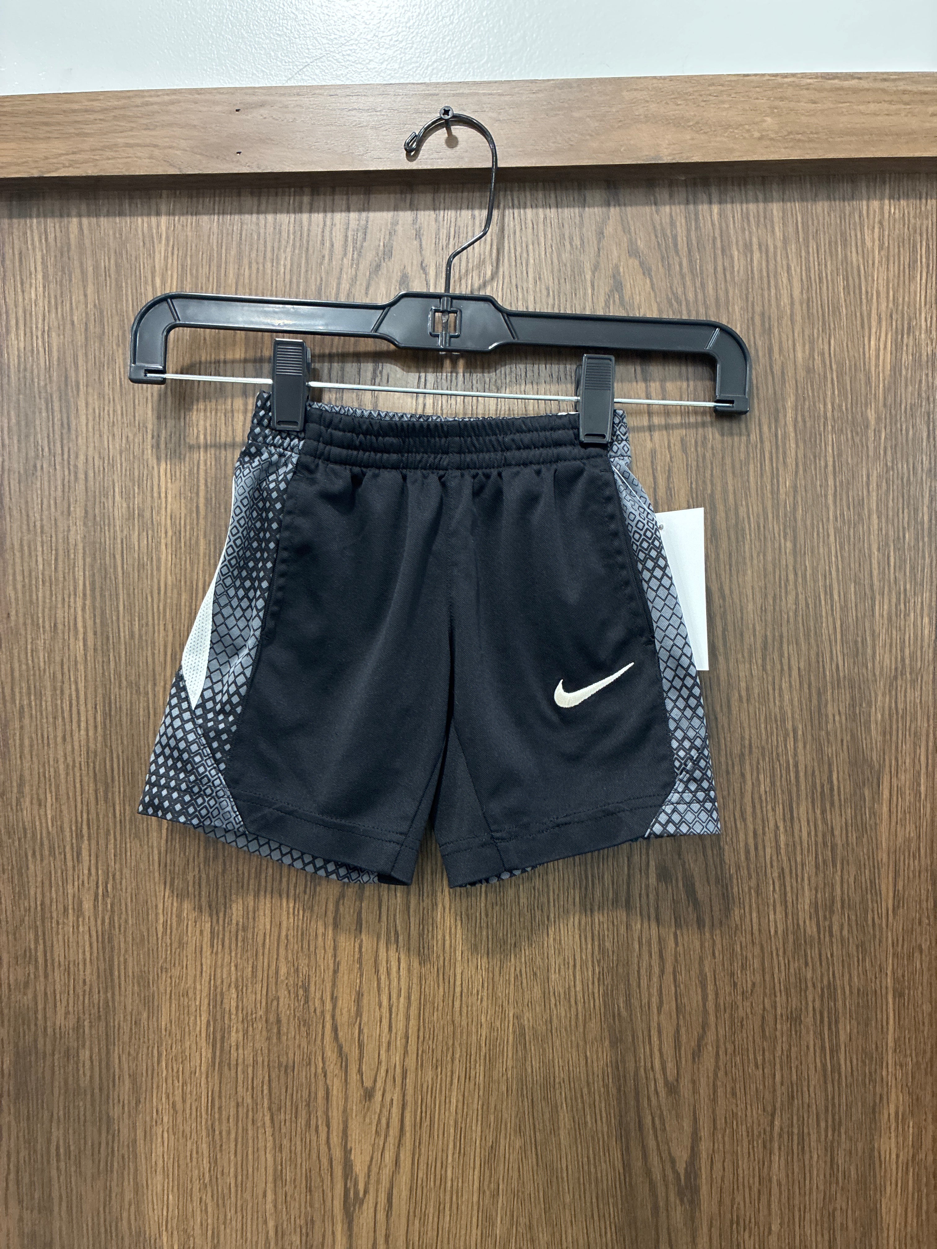 Boys Nike shorts Toddler 4T