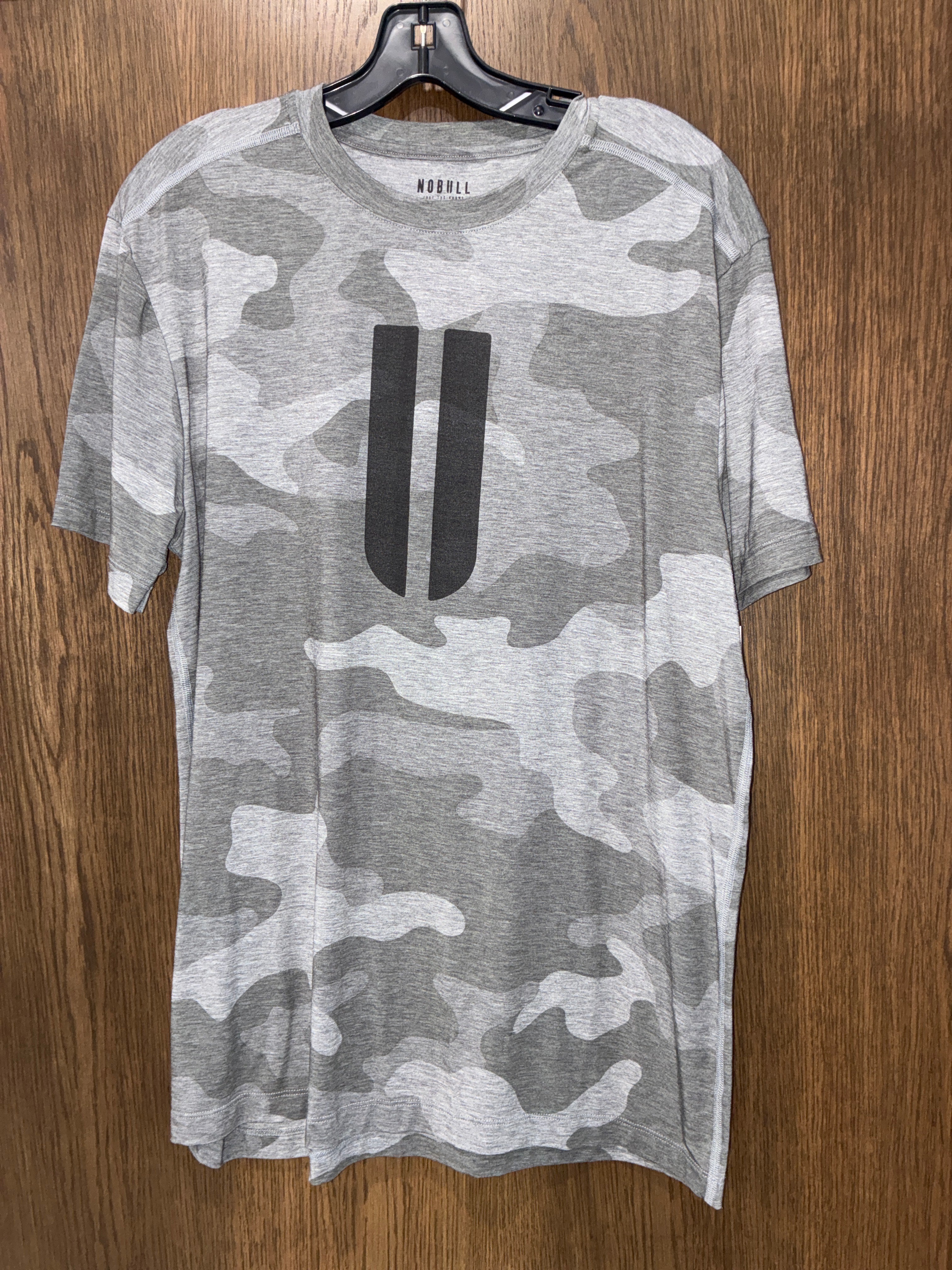 Men’s Nobull T-Shirt Size Large