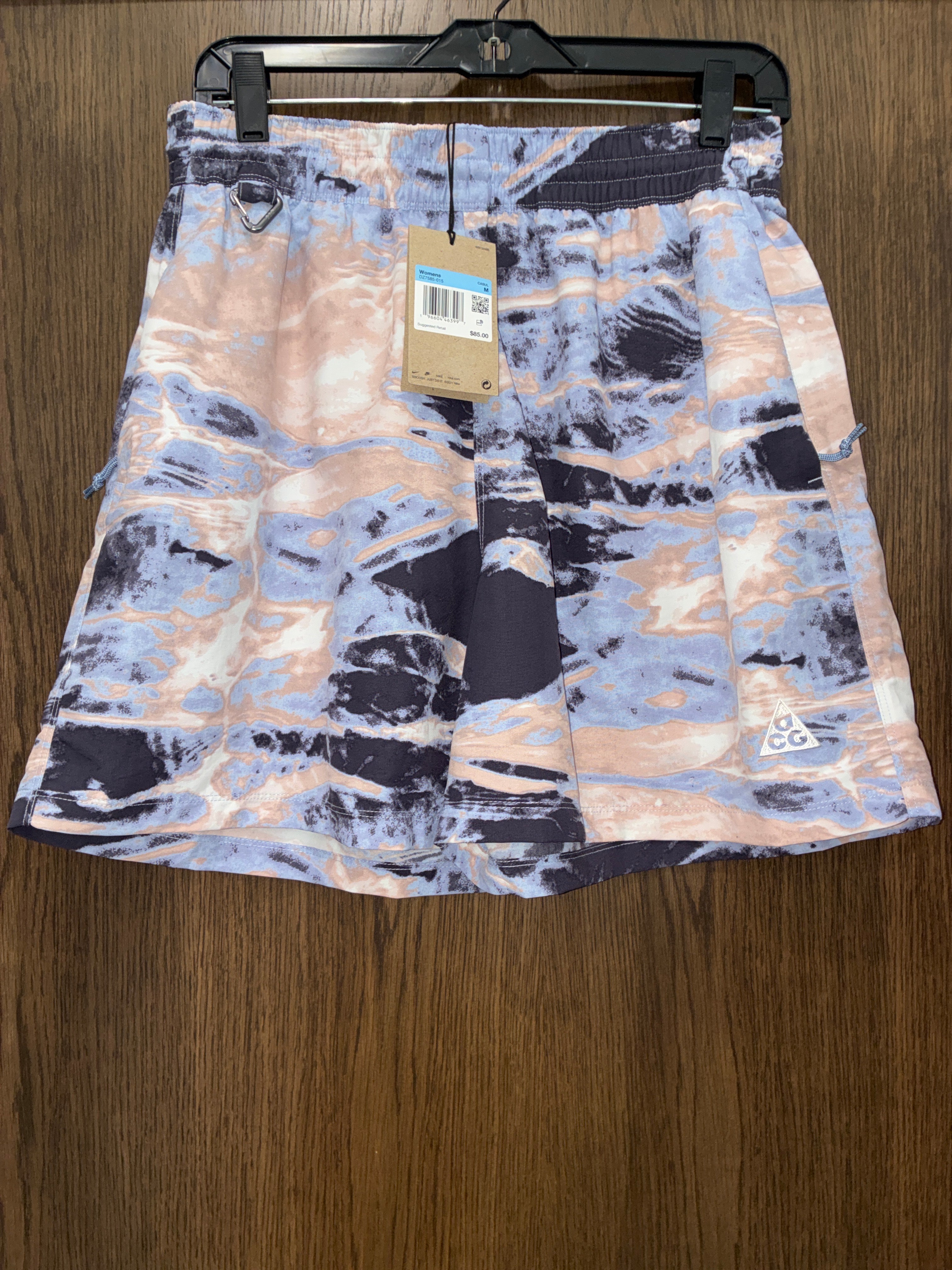 Women’s Nike shorts NWT Size Medium