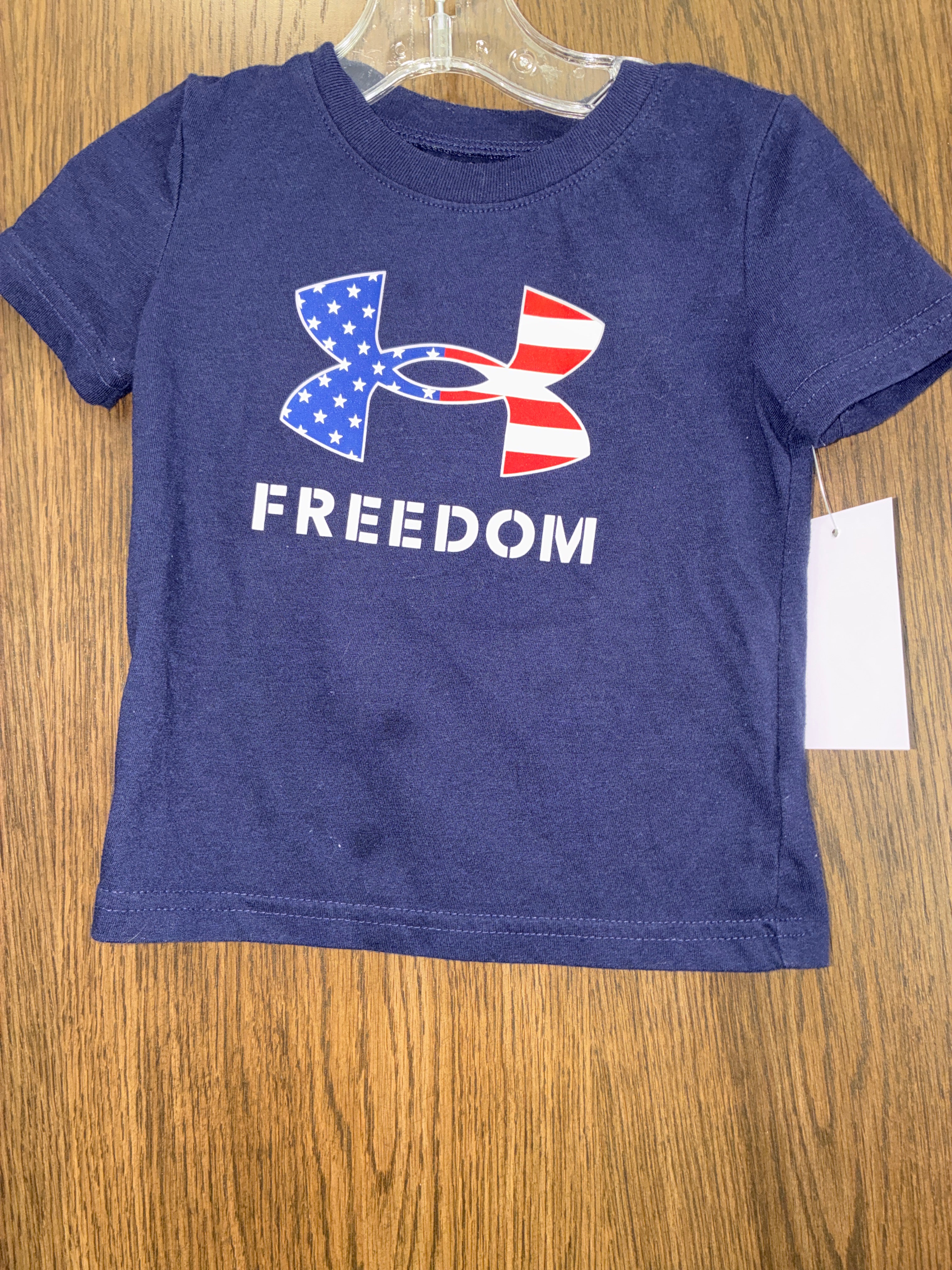 Boys Under Armour short sleeve shirt size 18M