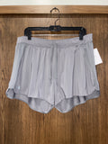 Women’s Under Armour Shorts Size XL