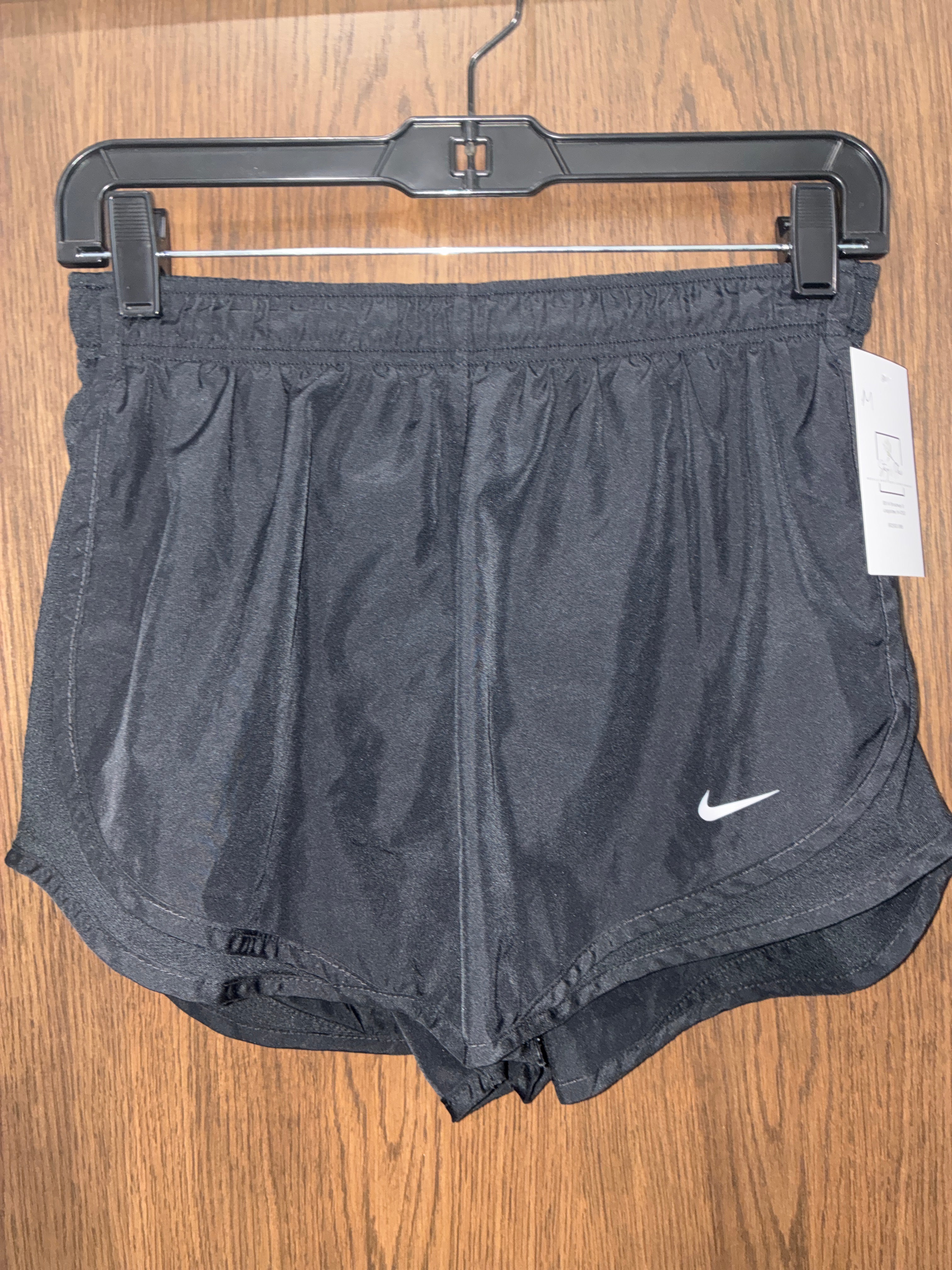 Women’s Nike Shorts Lined Size Medium